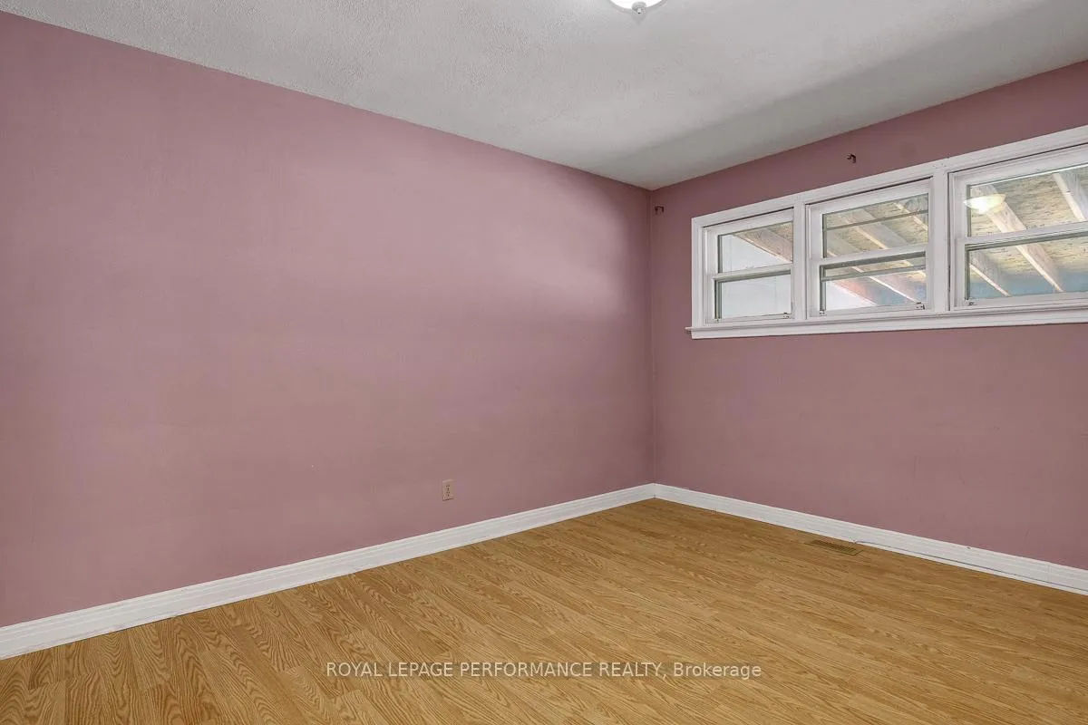 Photo 20 of 540 Alesther Street, Ottawa, Overbrook/Castle Heights — HOMEH