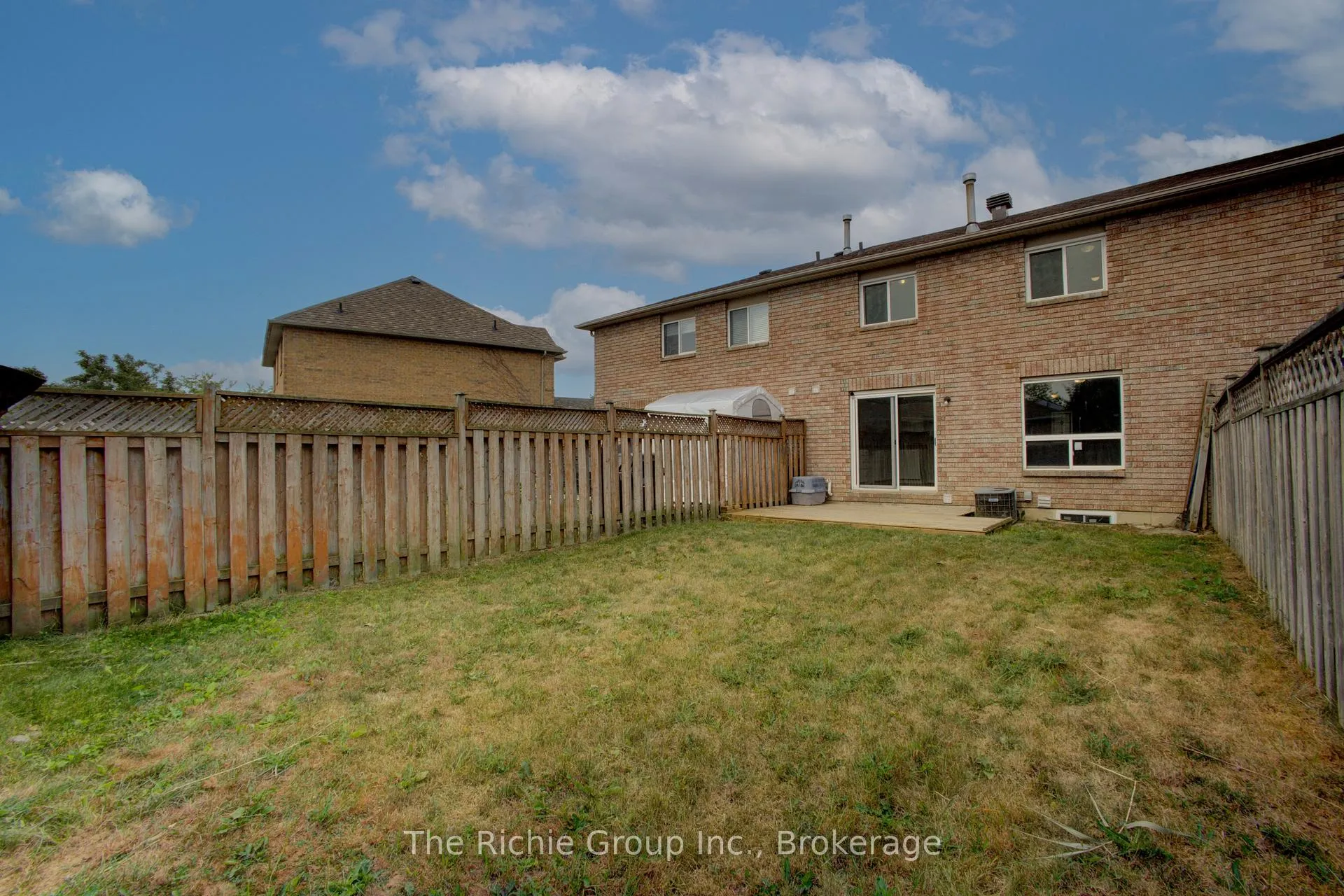 Photo 39 of 14 Tunbridge Road, Barrie, Georgian Drive — HOMEH