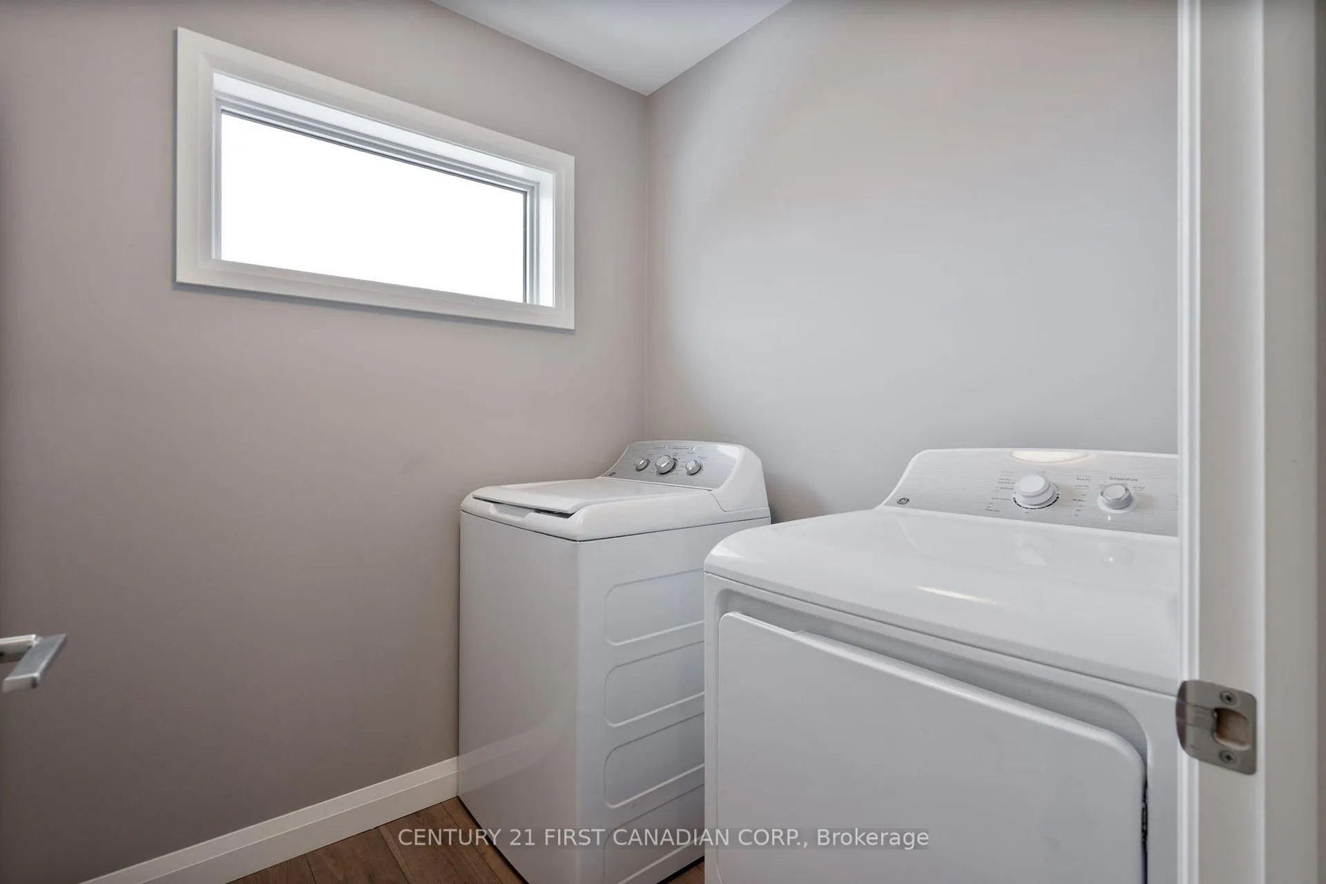 Photo 15 of Unit 52, 1 Miller Drive, Lucan Biddulph, Lucan — HOMEH