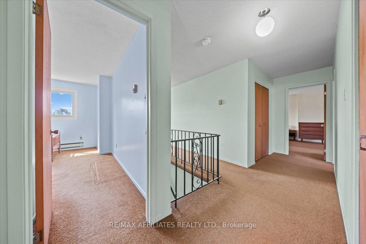 Photo 24 of 186 Norice Street, Ottawa, Meadowlands/Crestview — HOMEH