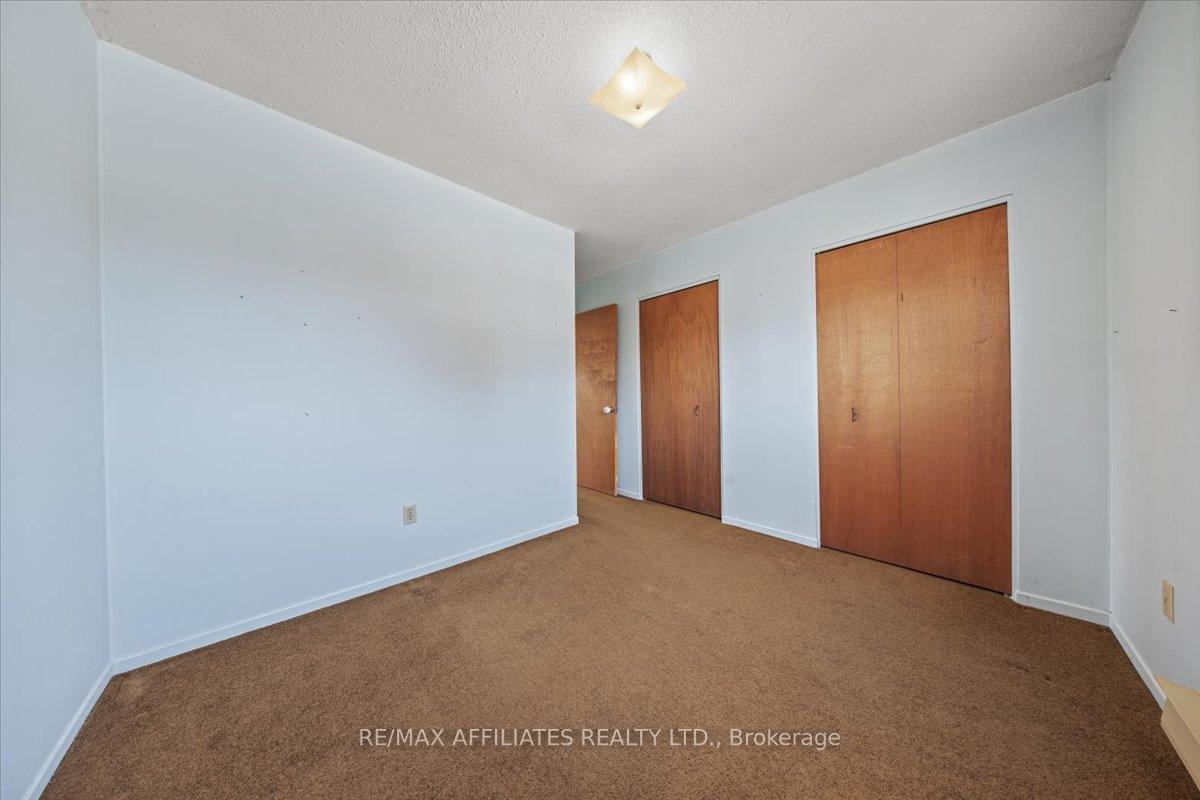 Photo 34 of 186 Norice Street, Ottawa, Meadowlands/Crestview — HOMEH