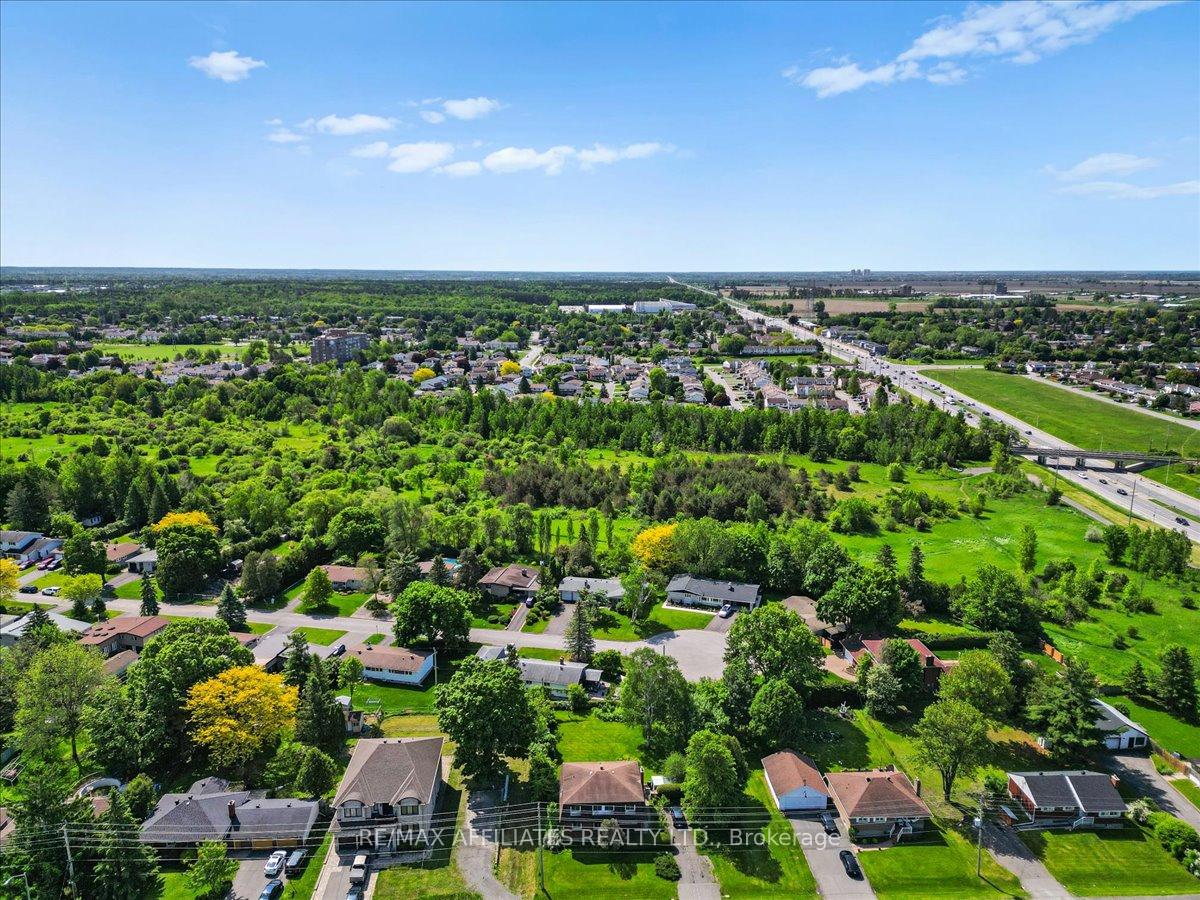 Photo 42 of 186 Norice Street, Ottawa, Meadowlands/Crestview — HOMEH