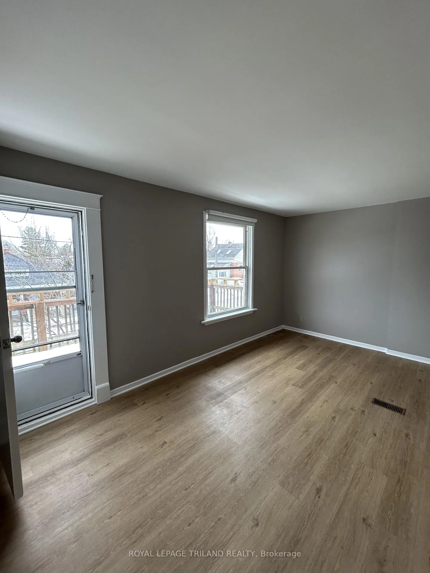 Photo 3 of Unit Upper, 7 MacKay Avenue, London, South E — HOMEH
