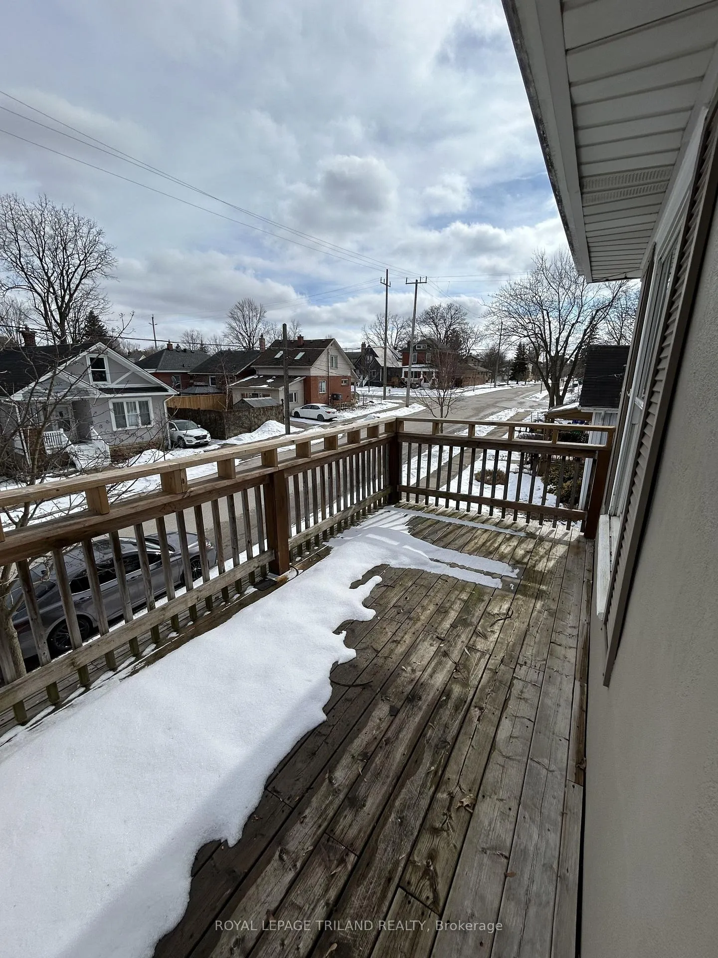 Photo 4 of Unit Upper, 7 MacKay Avenue, London, South E — HOMEH