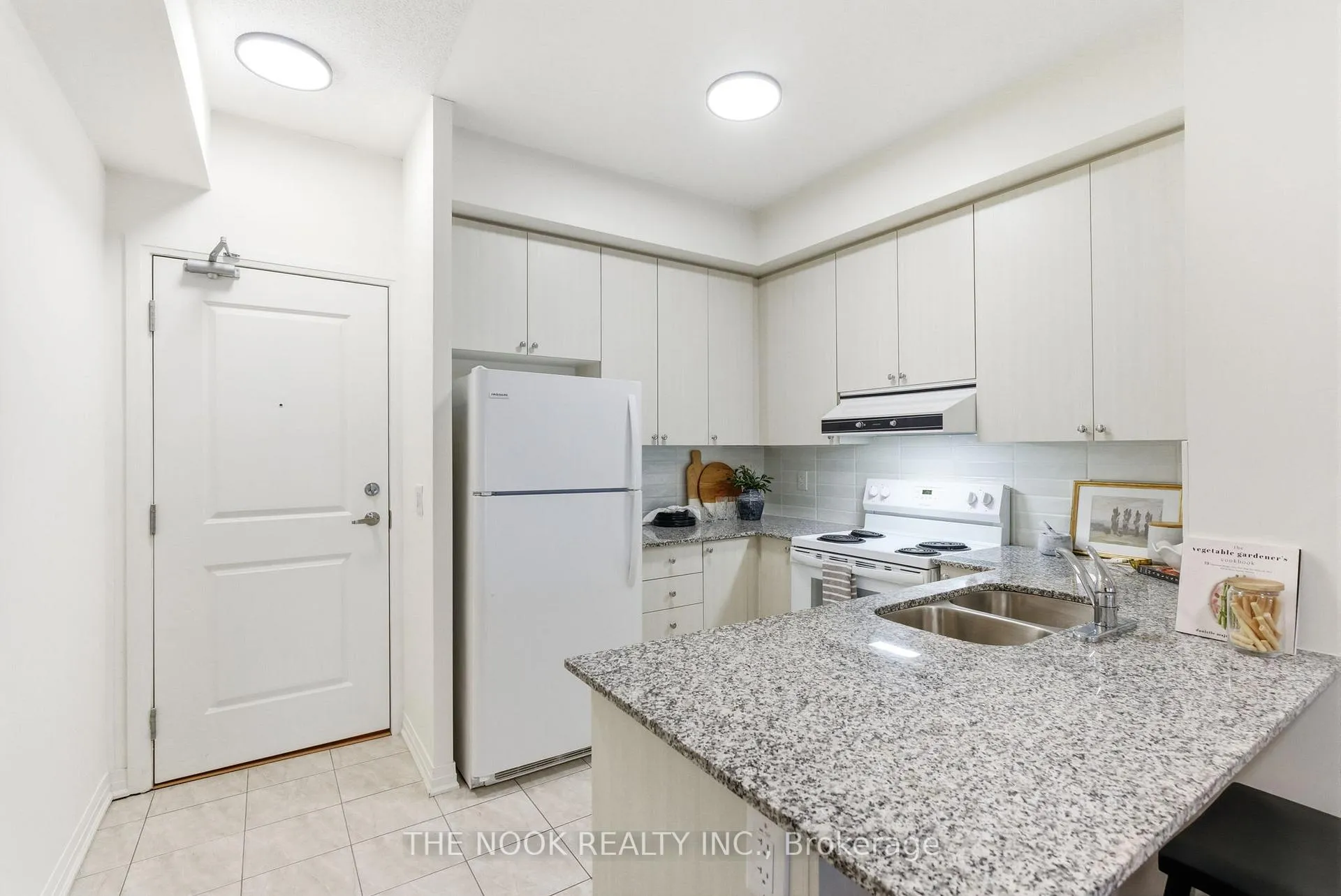 Photo 12 of Unit 403, 80 Shipway Avenue, Clarington, Newcastle — HOMEH