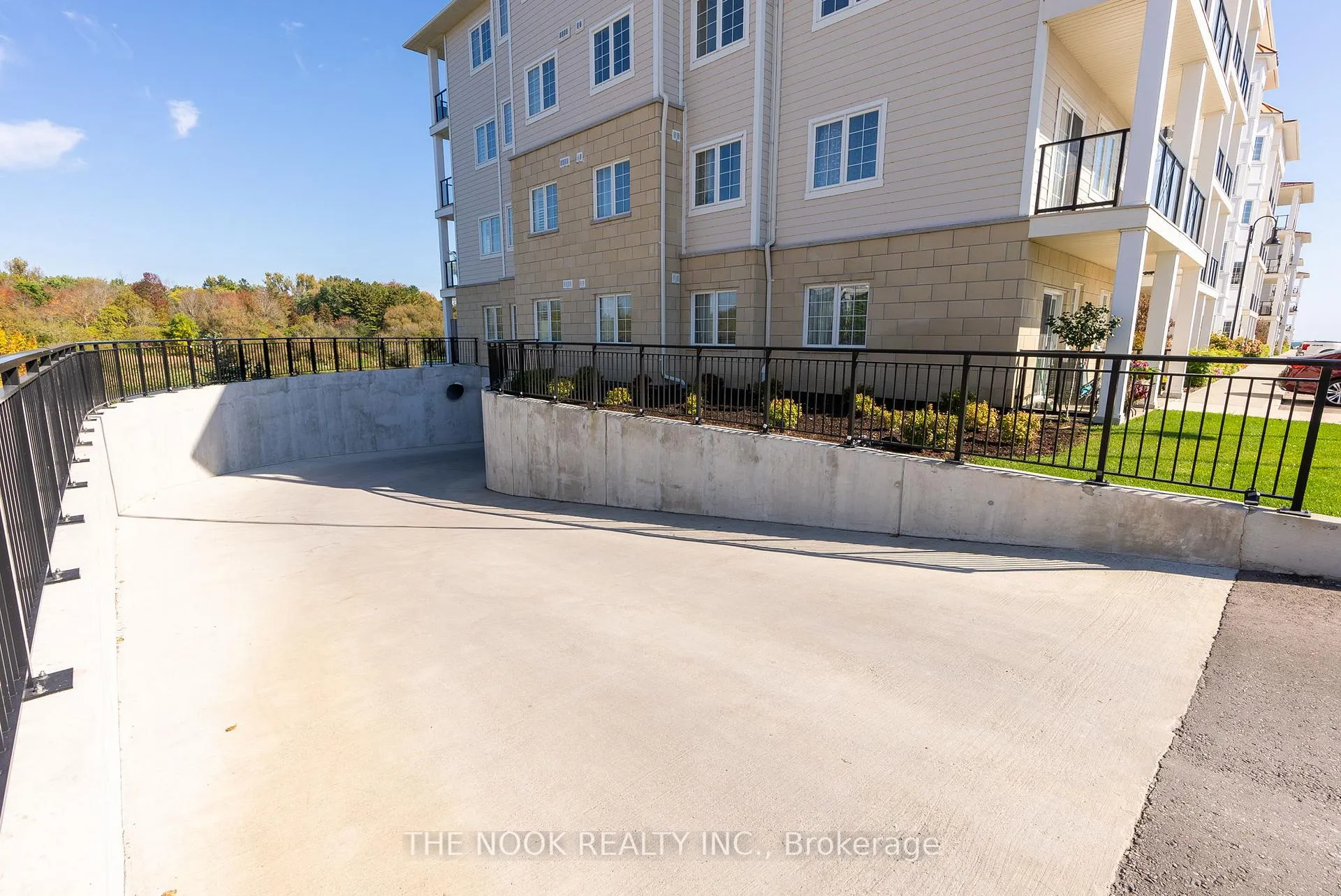 Photo 40 of Unit 403, 80 Shipway Avenue, Clarington, Newcastle — HOMEH