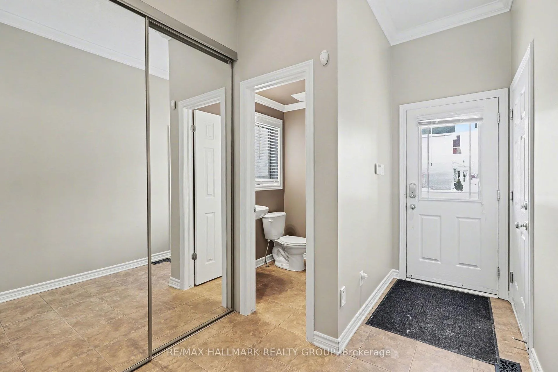 Photo 2 of 255 Wildcliff Way, Ottawa, Avalon East — HOMEH