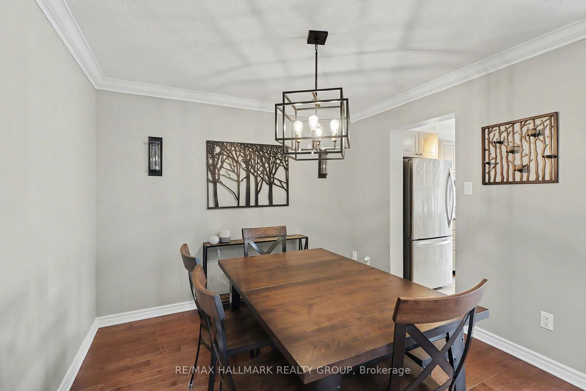 Photo 8 of 255 Wildcliff Way, Ottawa, Avalon East — HOMEH
