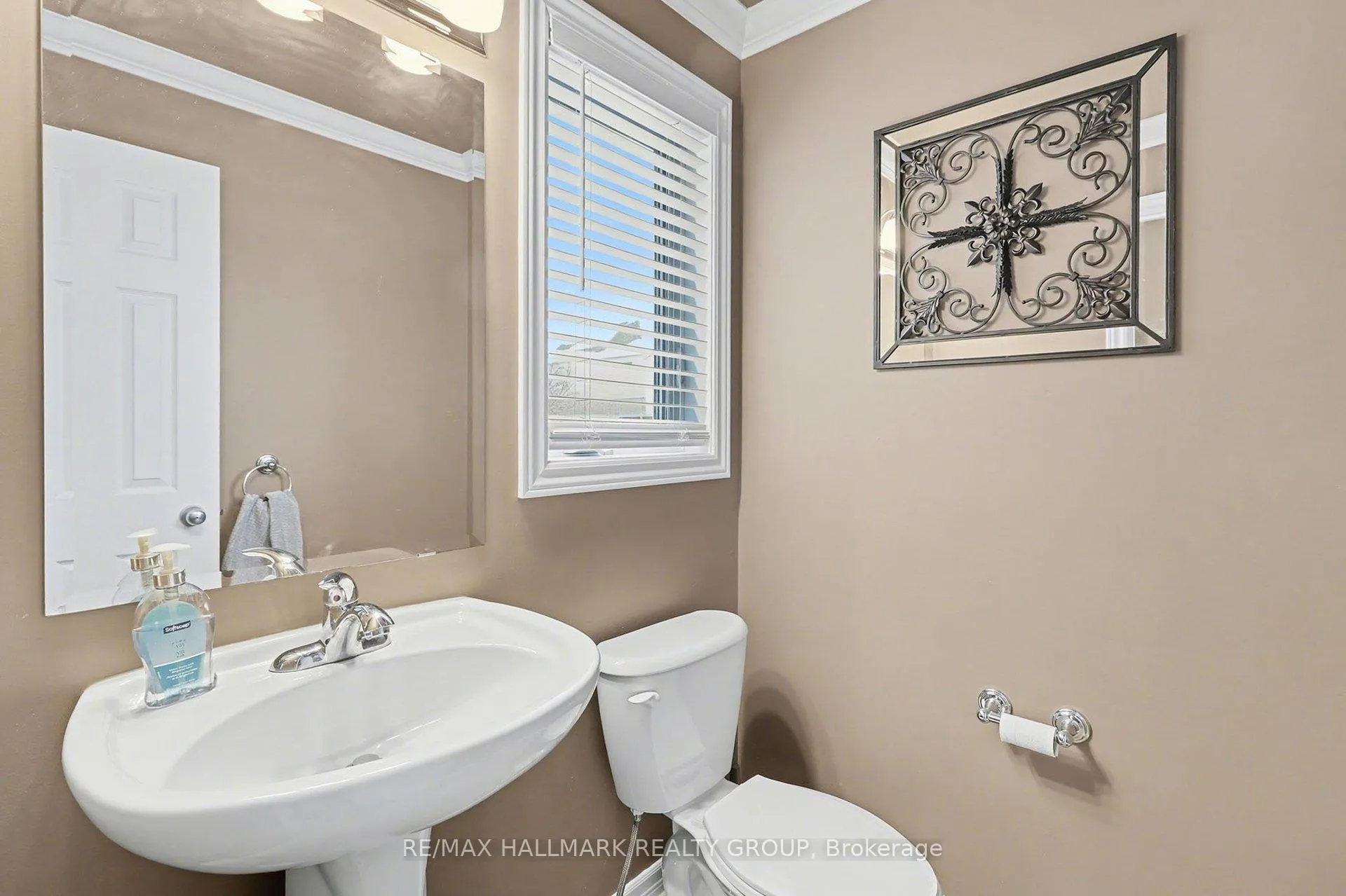 Photo 13 of 255 Wildcliff Way, Ottawa, Avalon East — HOMEH