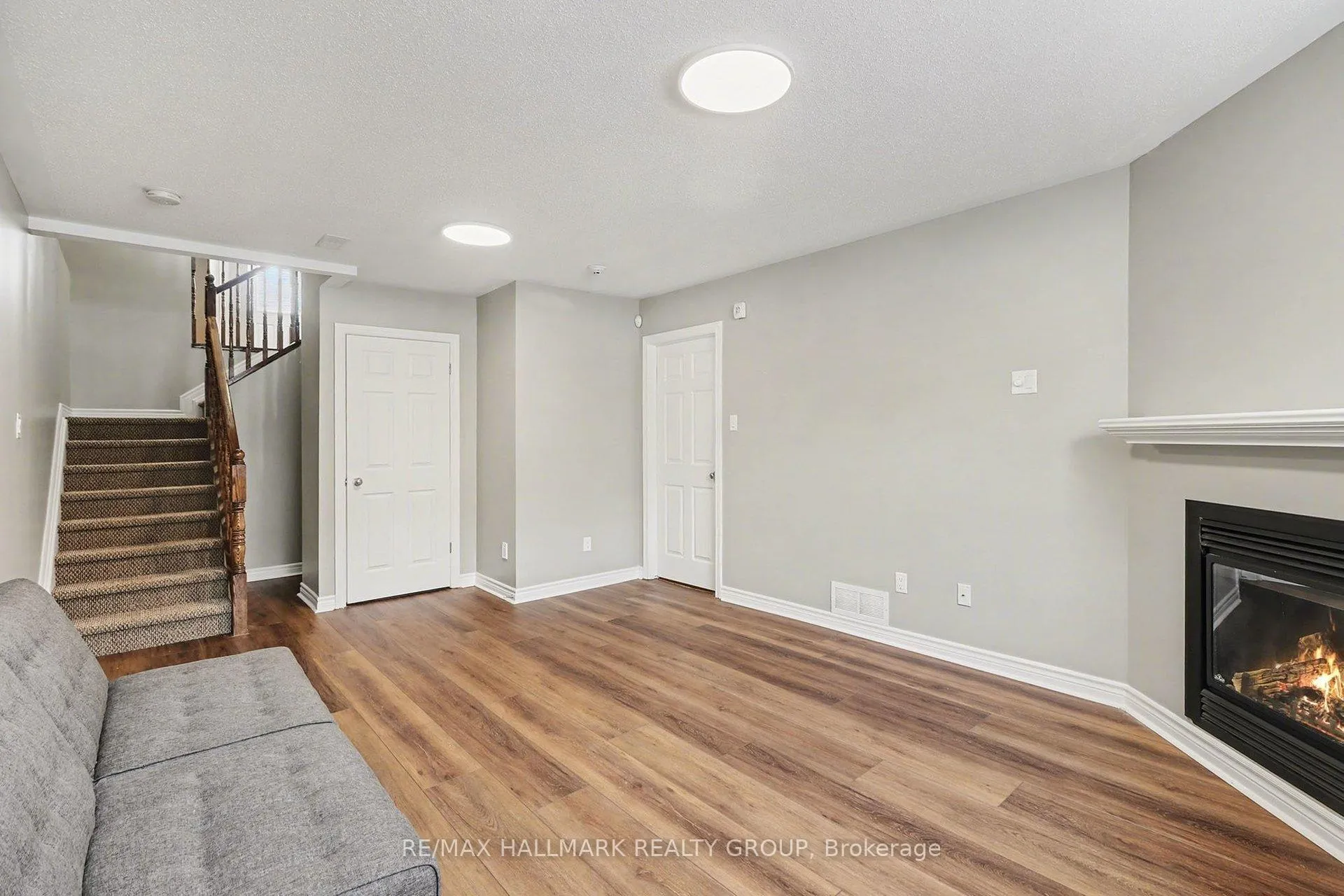 Photo 25 of 255 Wildcliff Way, Ottawa, Avalon East — HOMEH