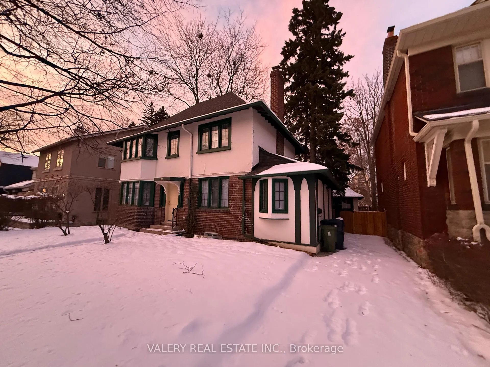 Photo 1 of Unit 2, 116 Manor Road East, Toronto, Mount Pleasant East — HOMEH