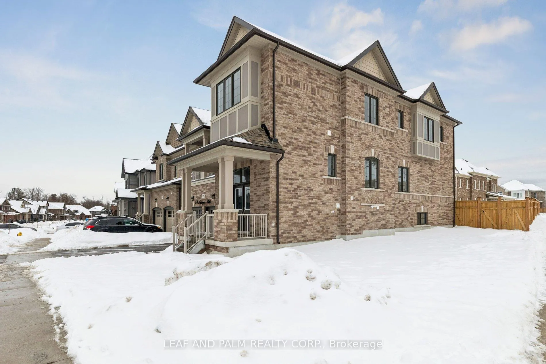 Photo 50 of 279 Northglen Boulevard, Clarington, Bowmanville — HOMEH