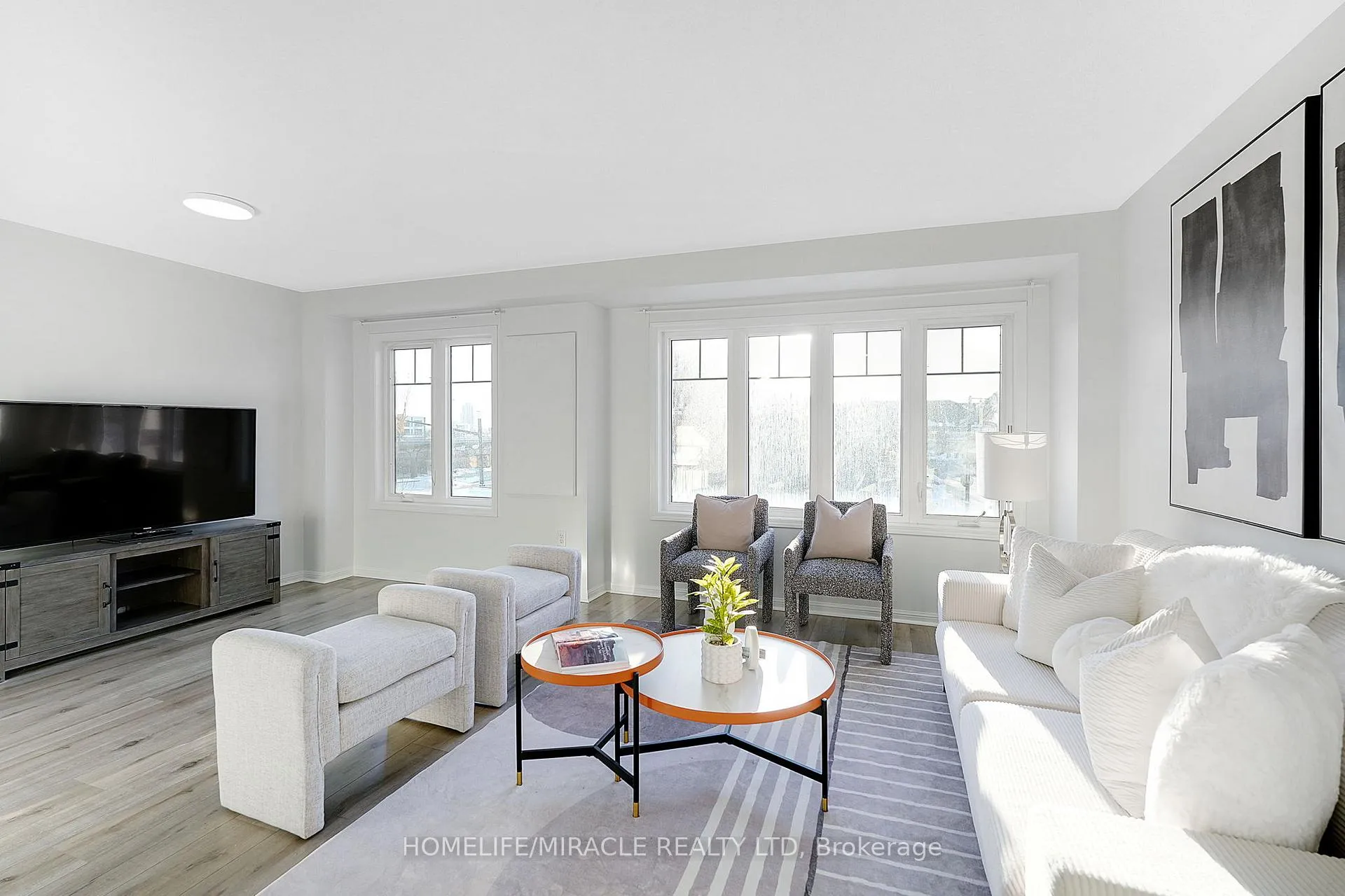 Photo 12 of 5 Bleasdale Avenue, Brampton, Fletcher's Meadow — HOMEH