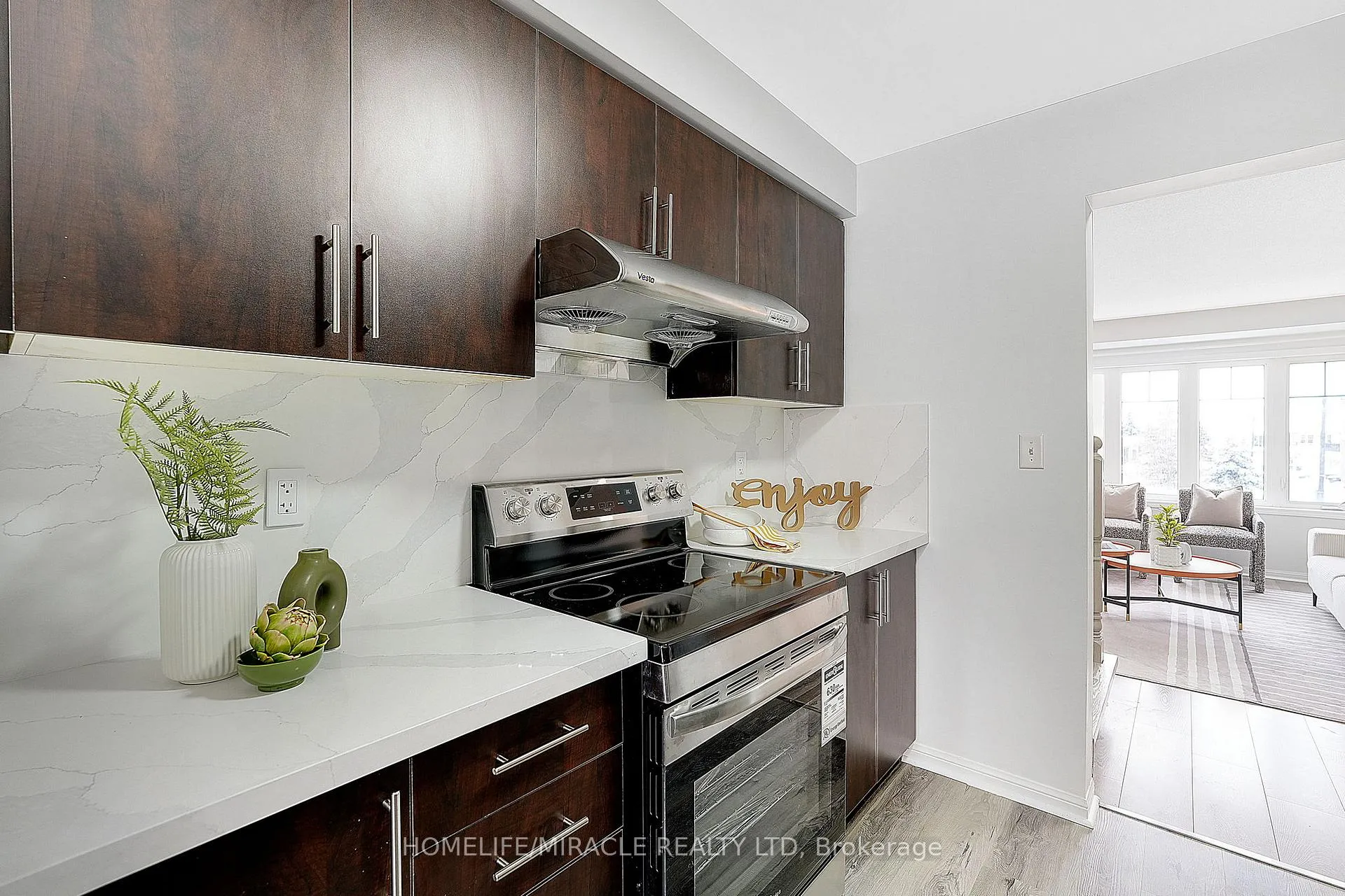 Photo 16 of 5 Bleasdale Avenue, Brampton, Fletcher's Meadow — HOMEH