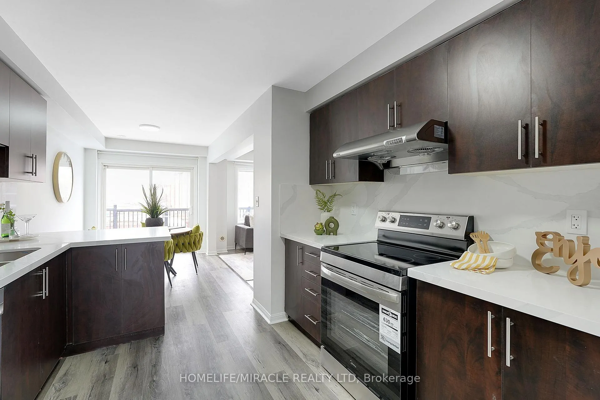 Photo 17 of 5 Bleasdale Avenue, Brampton, Fletcher's Meadow — HOMEH