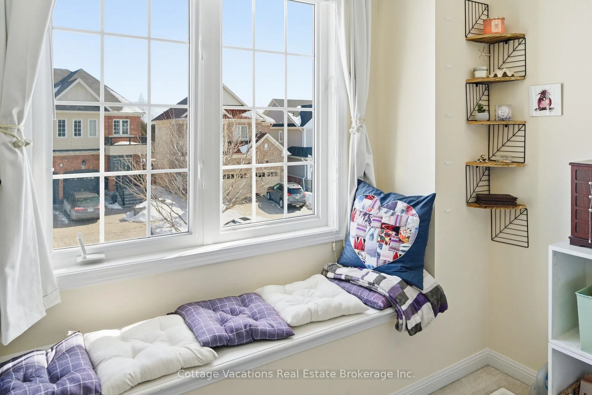 Photo 26 of 62 Adanac Drive, Whitby, Blue Grass Meadows — HOMEH