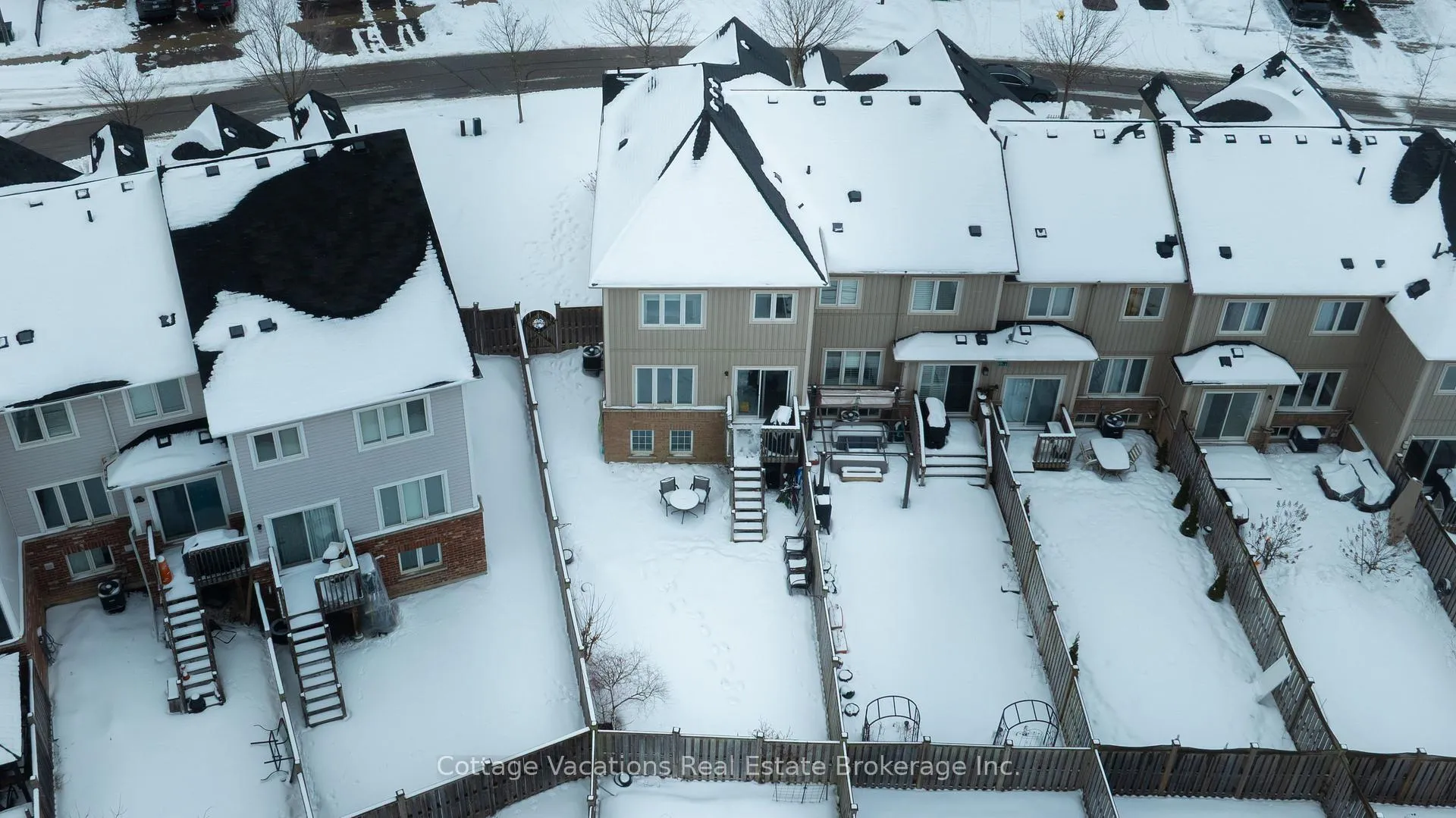 Photo 37 of 62 Adanac Drive, Whitby, Blue Grass Meadows — HOMEH