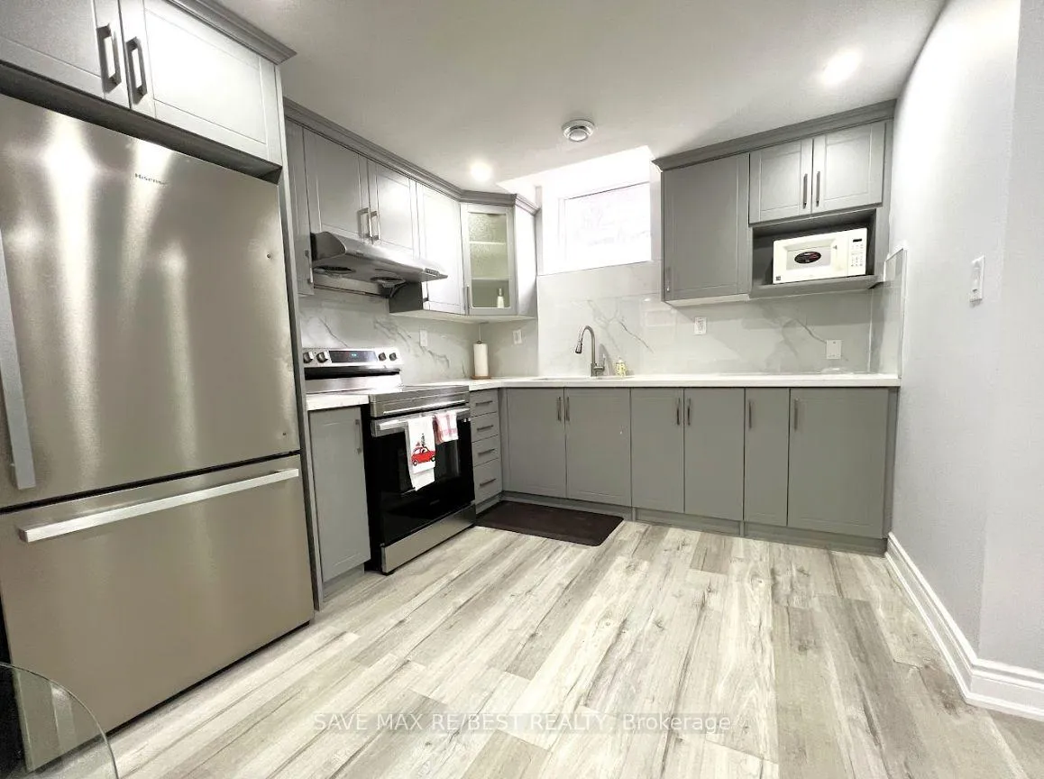 Photo 9 of 116 Leadership Drive, Brampton, Credit Valley — HOMEH