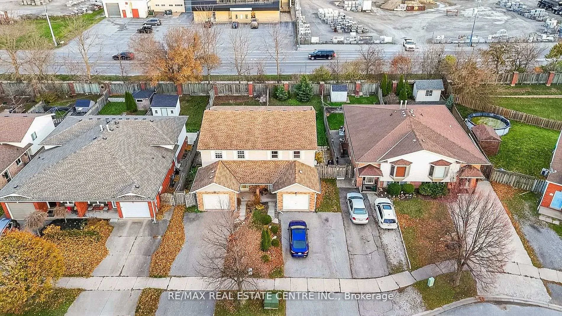 Photo 3 of 4944 Windgate Drive, Niagara Falls, Ascot — HOMEH