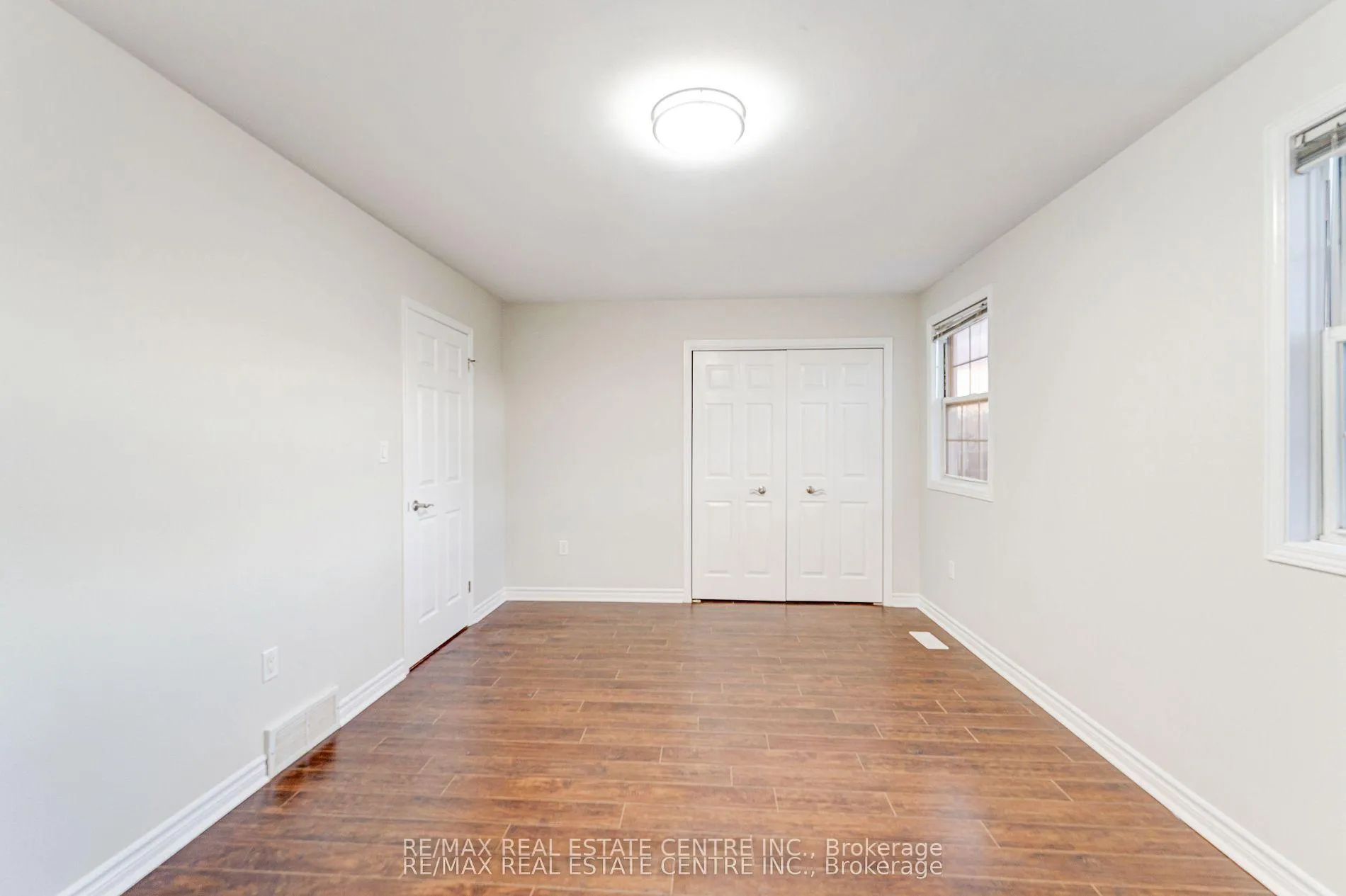Photo 20 of 4944 Windgate Drive, Niagara Falls, Ascot — HOMEH