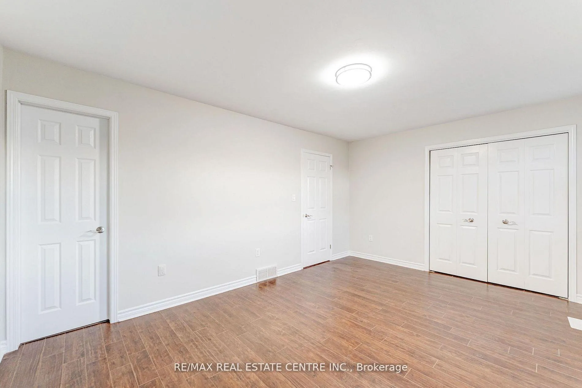 Photo 21 of 4944 Windgate Drive, Niagara Falls, Ascot — HOMEH