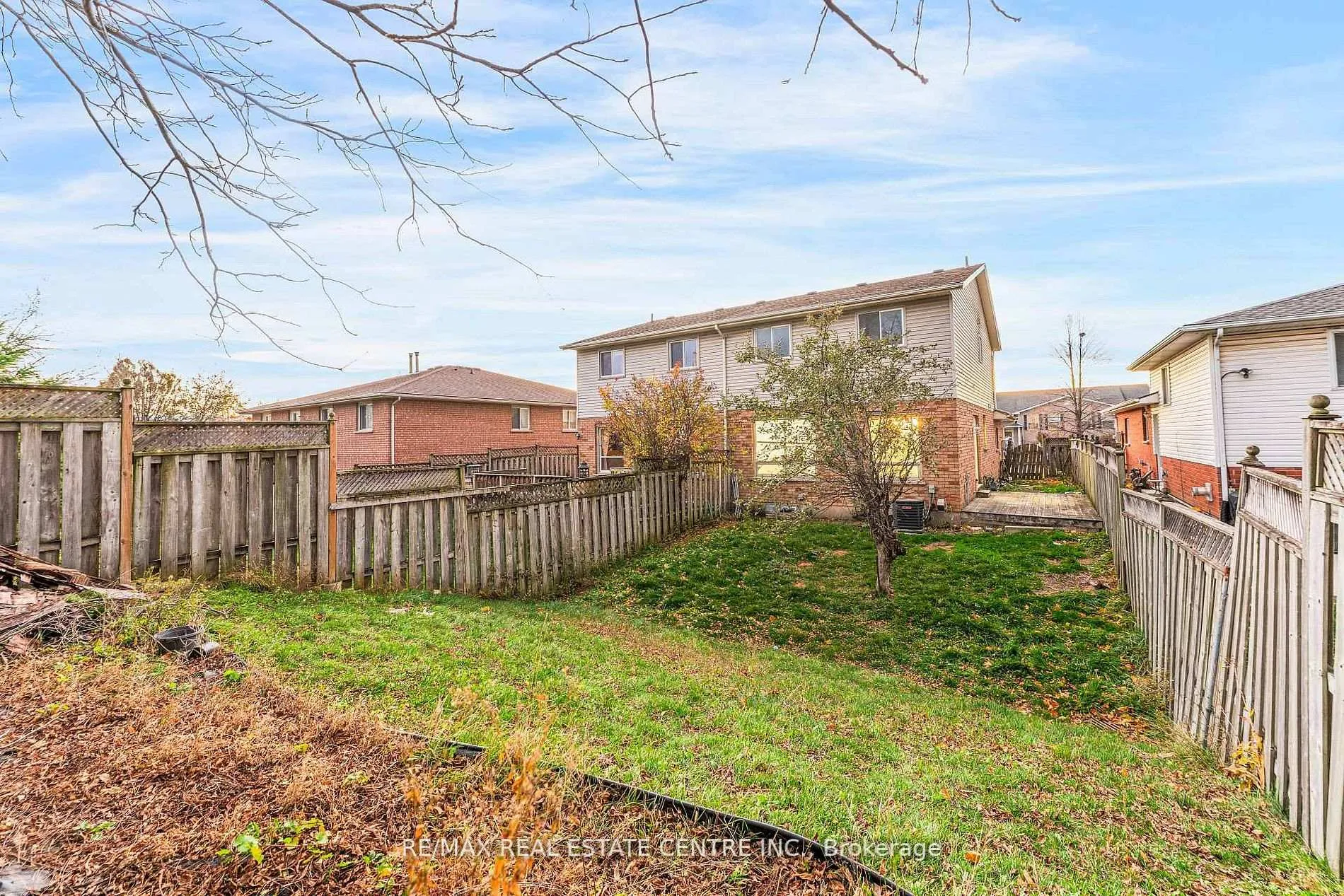 Photo 32 of 4944 Windgate Drive, Niagara Falls, Ascot — HOMEH