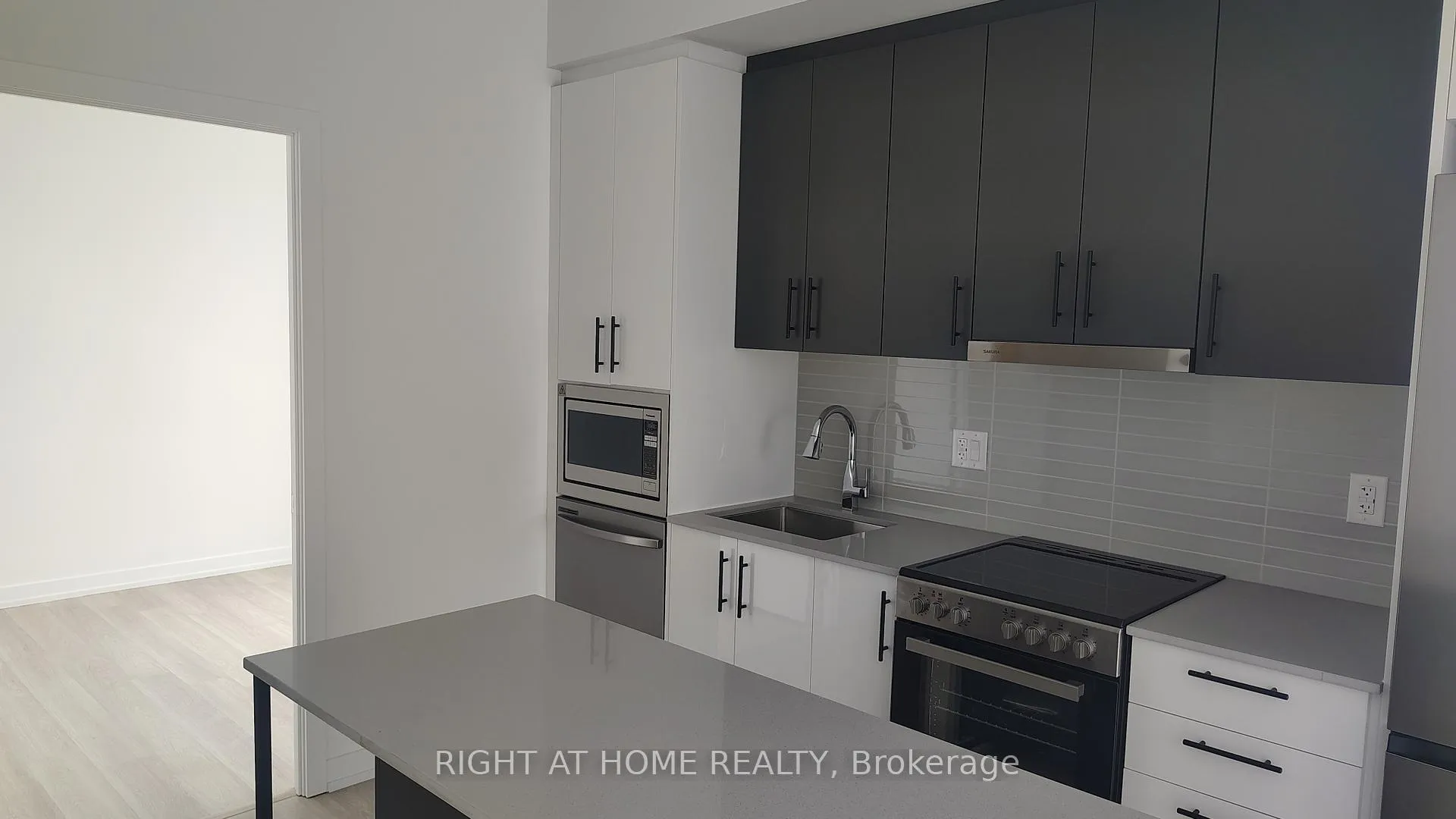 Photo 4 of Unit B1105, 9751 Markham Road, Markham, Greensborough — HOMEH