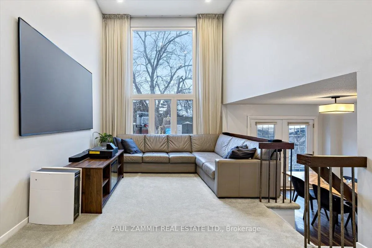 Photo 7 of 204 Snowshoe Crescent, Markham, German Mills — HOMEH