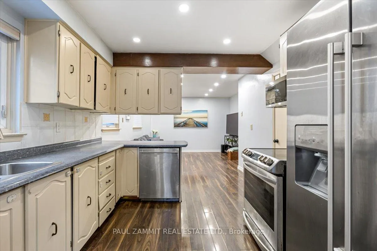 Photo 15 of 204 Snowshoe Crescent, Markham, German Mills — HOMEH