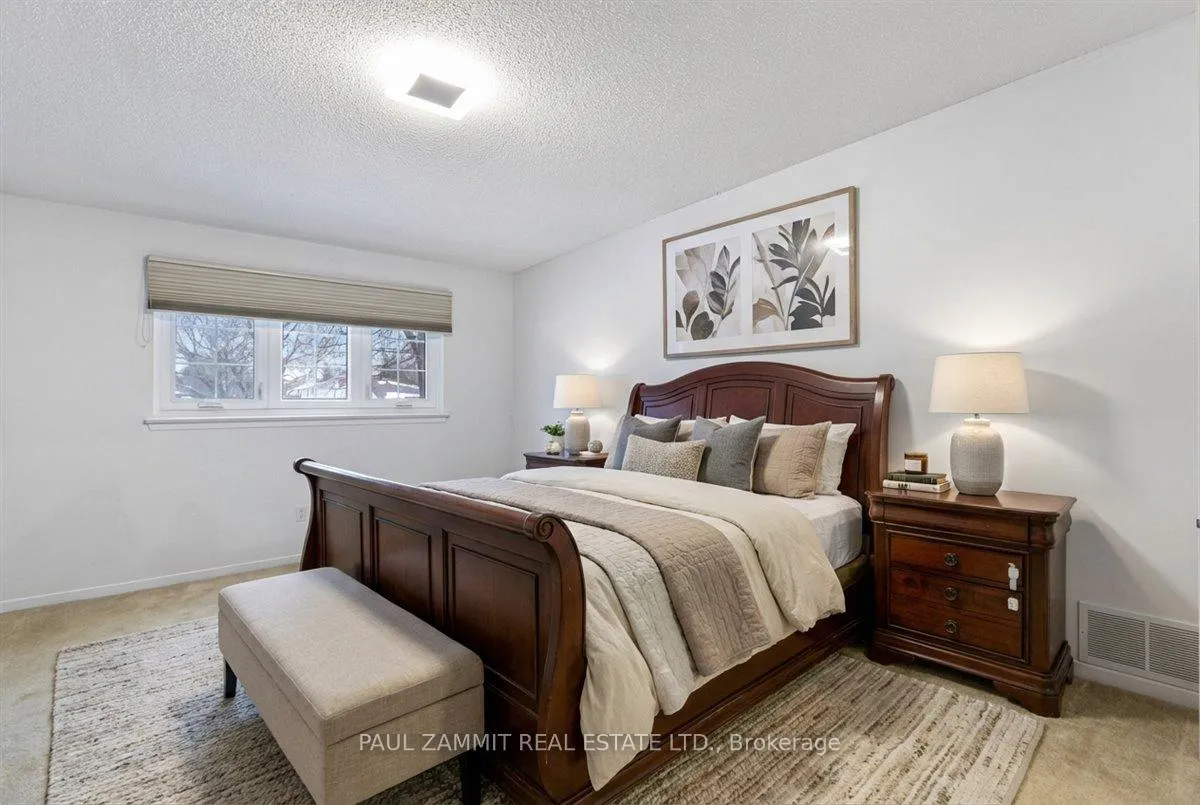 Photo 19 of 204 Snowshoe Crescent, Markham, German Mills — HOMEH