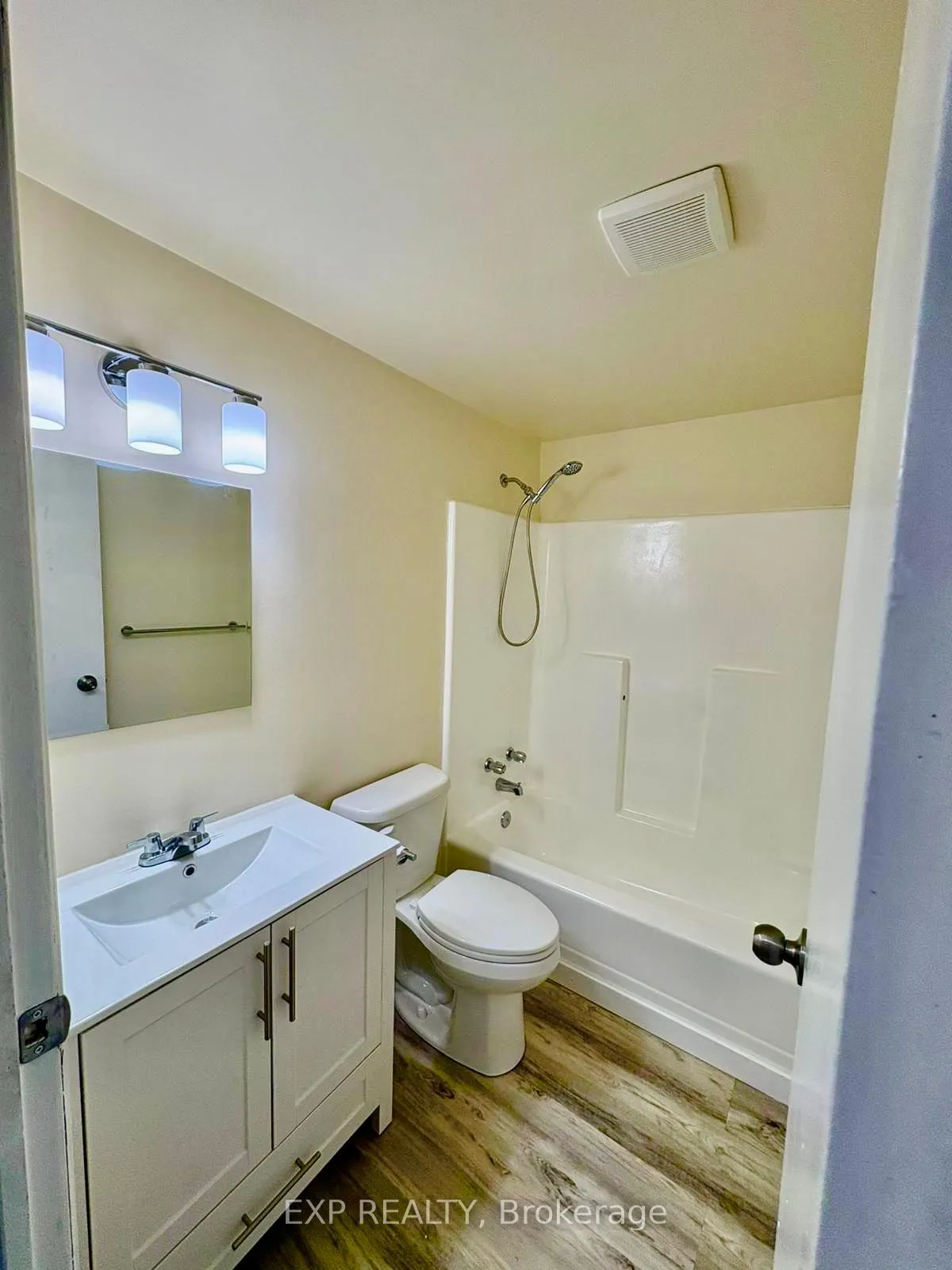 Photo 10 of 339 Queen Street, Sudbury Remote Area — HOMEH