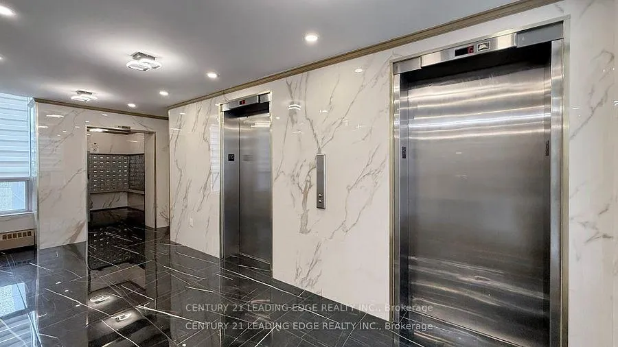 Photo 3 of Unit 1202, 10 Sunny Glenway, Toronto, Flemingdon Park — HOMEH
