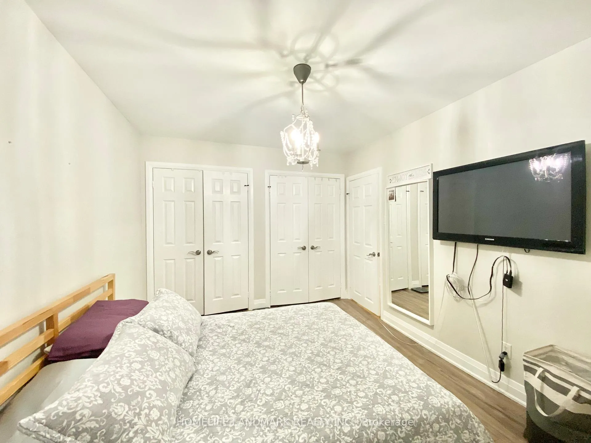 Photo 10 of 689 Jane Street, Toronto, Rockcliffe-Smythe — HOMEH