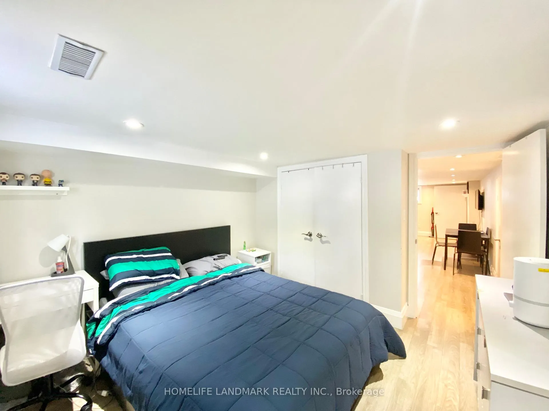 Photo 22 of 689 Jane Street, Toronto, Rockcliffe-Smythe — HOMEH