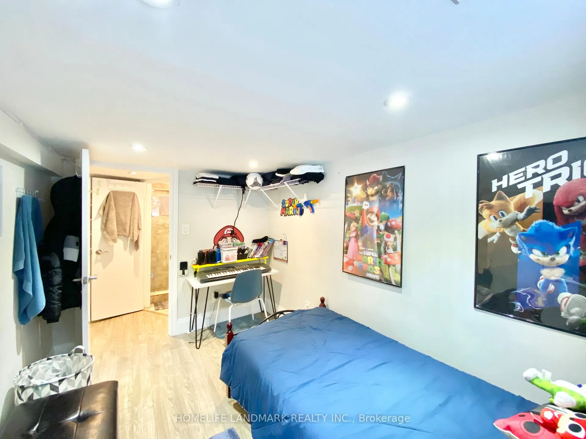 Photo 24 of 689 Jane Street, Toronto, Rockcliffe-Smythe — HOMEH