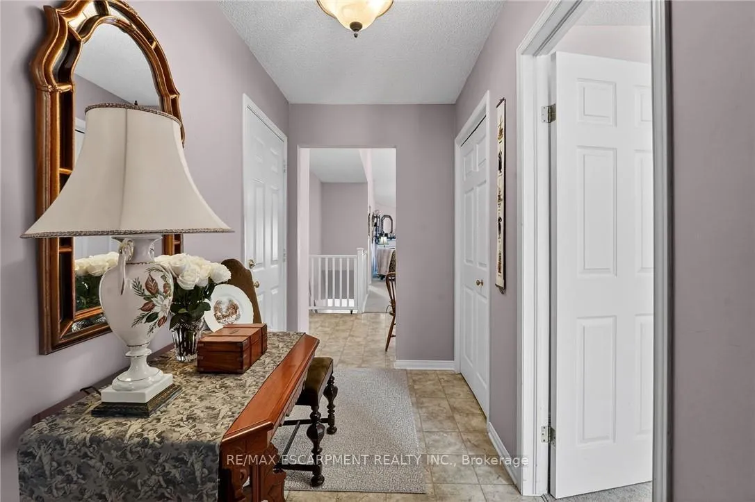 Photo 5 of Unit 30, 303 Central Avenue, Grimsby, Grimsby East — HOMEH