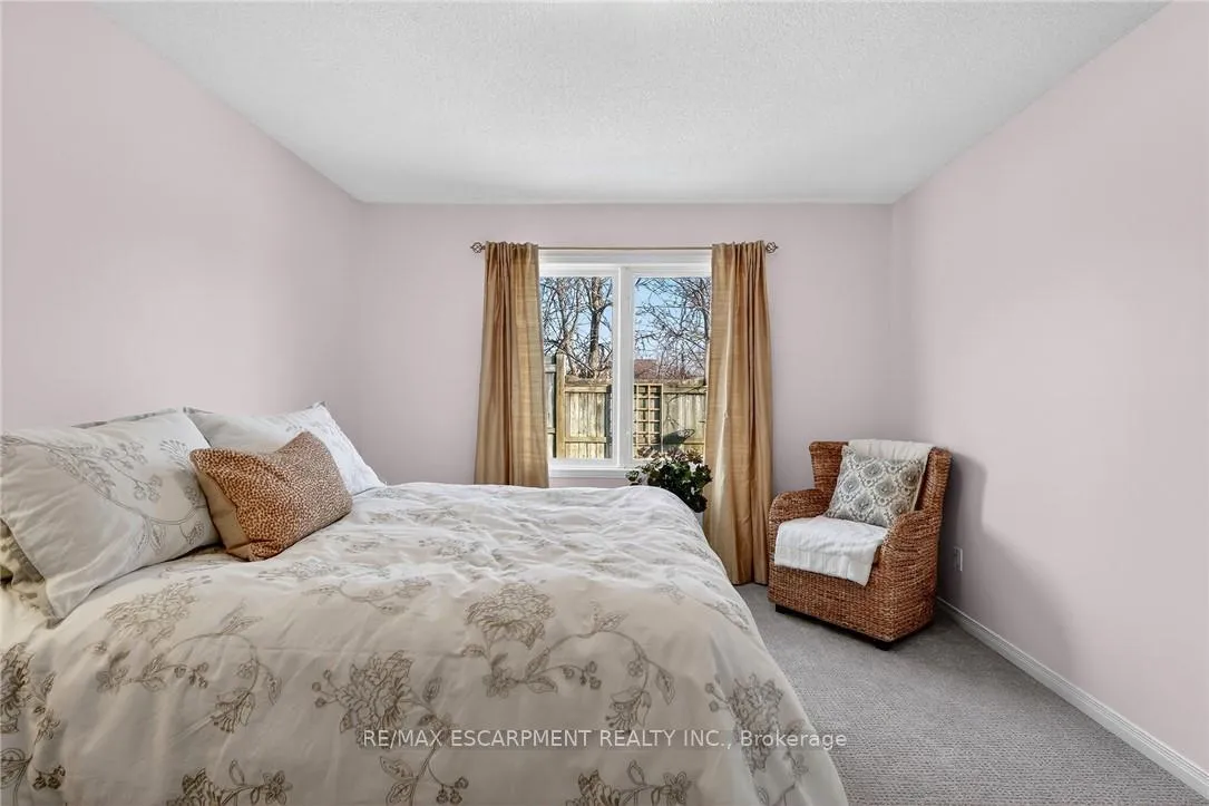 Photo 21 of Unit 30, 303 Central Avenue, Grimsby, Grimsby East — HOMEH