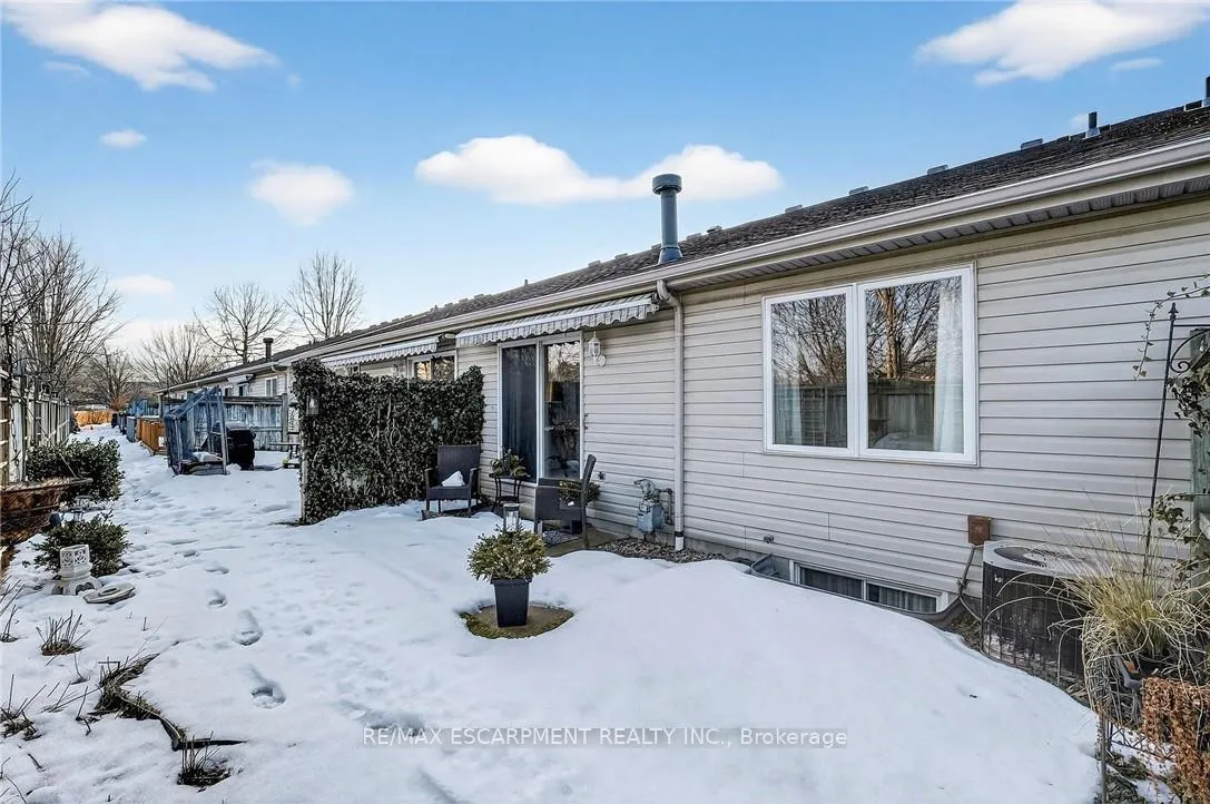 Photo 37 of Unit 30, 303 Central Avenue, Grimsby, Grimsby East — HOMEH