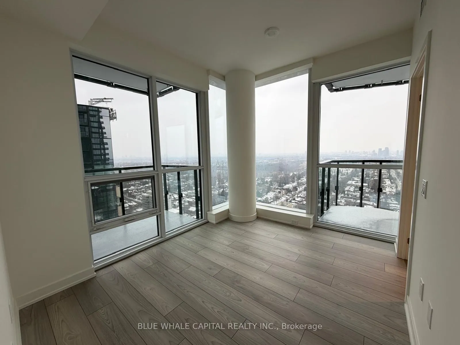 Photo 1 of Unit 2709, 110 Broadway Avenue, Toronto, Mount Pleasant West — HOMEH