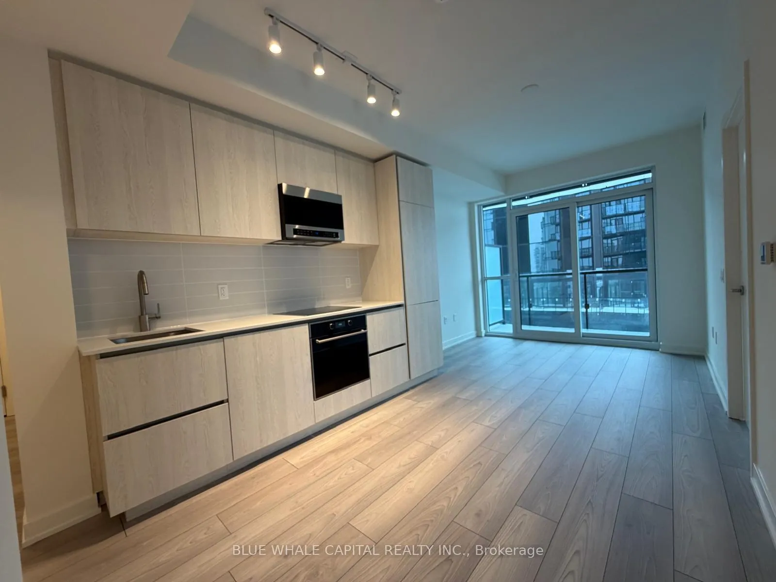 Photo 4 of Unit 2709, 110 Broadway Avenue, Toronto, Mount Pleasant West — HOMEH