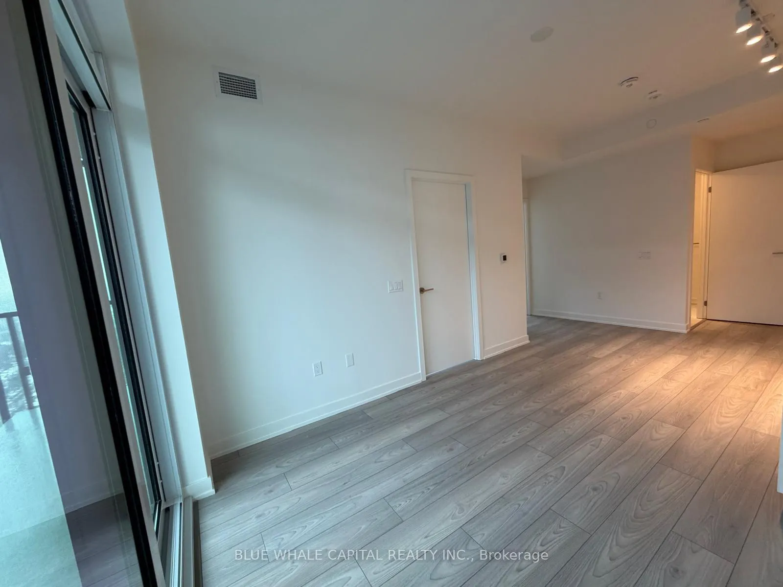 Photo 13 of Unit 2709, 110 Broadway Avenue, Toronto, Mount Pleasant West — HOMEH