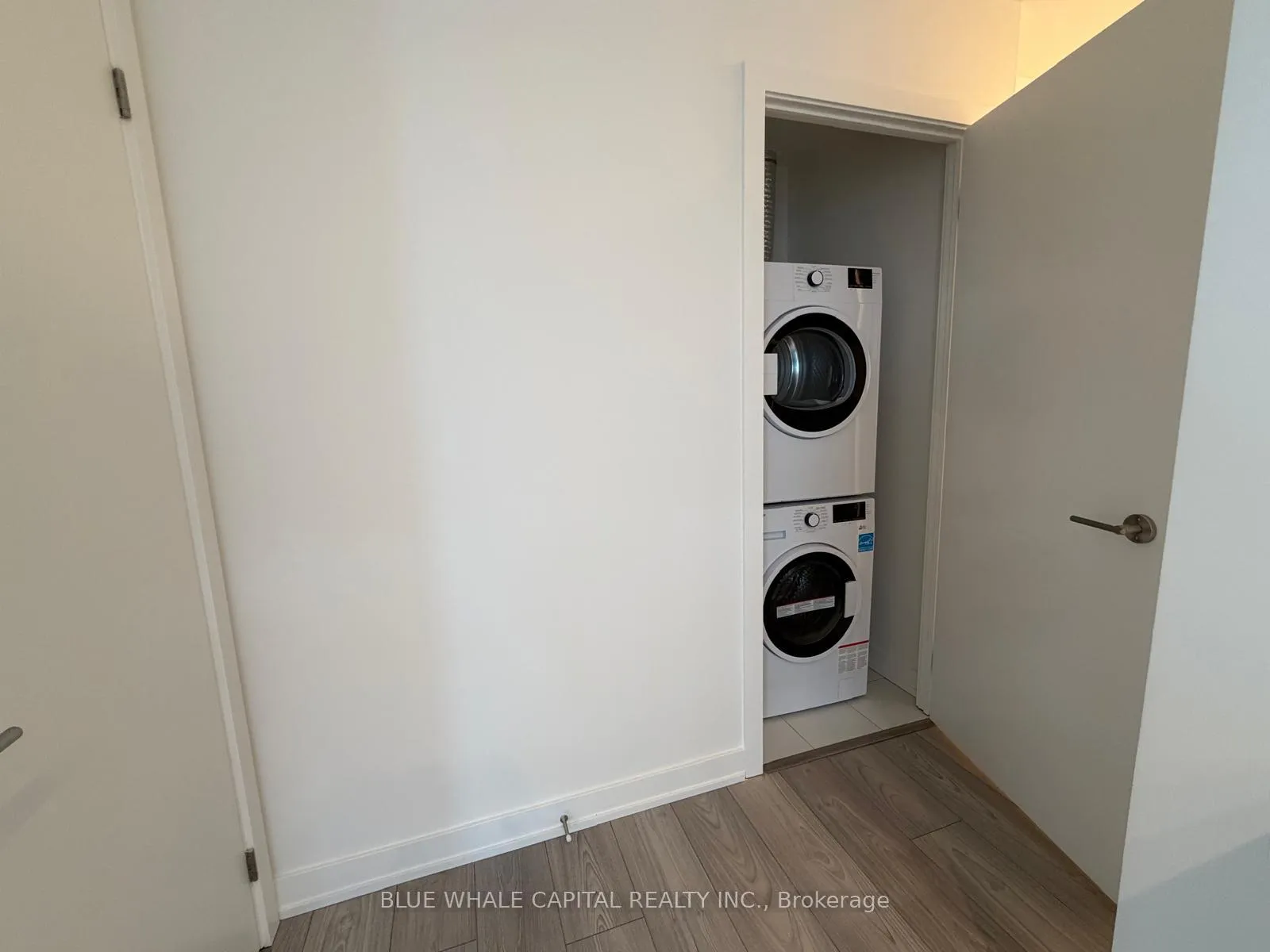 Photo 42 of Unit 2709, 110 Broadway Avenue, Toronto, Mount Pleasant West — HOMEH