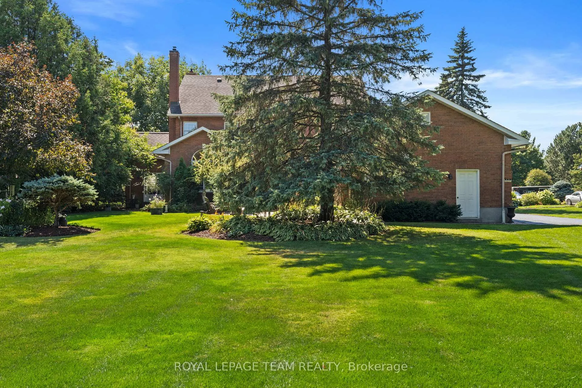 Photo 43 of 5557 Pettapiece Crescent, Ottawa, Manotick Village & Manotick Estates — HOMEH