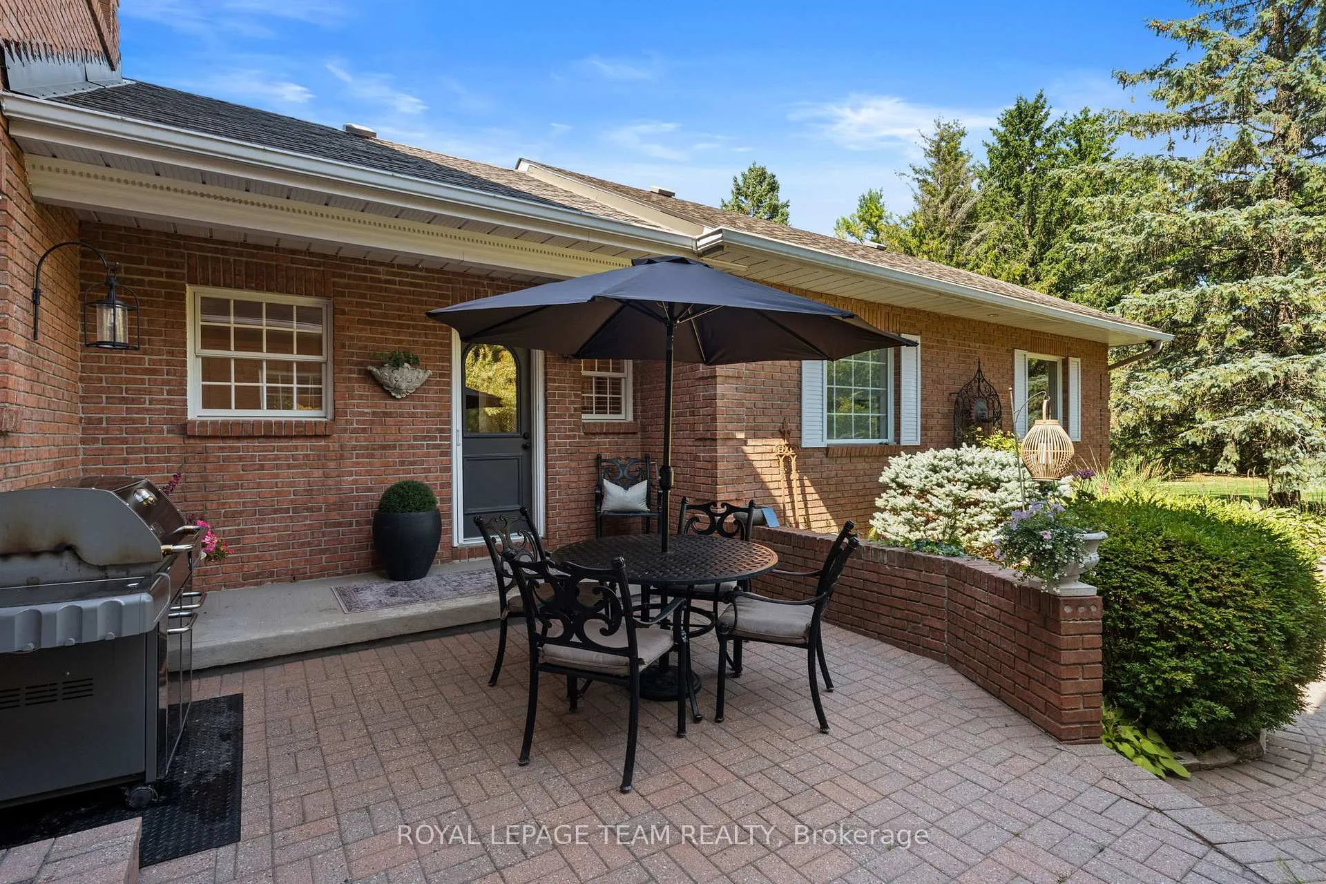 Photo 48 of 5557 Pettapiece Crescent, Ottawa, Manotick Village & Manotick Estates — HOMEH