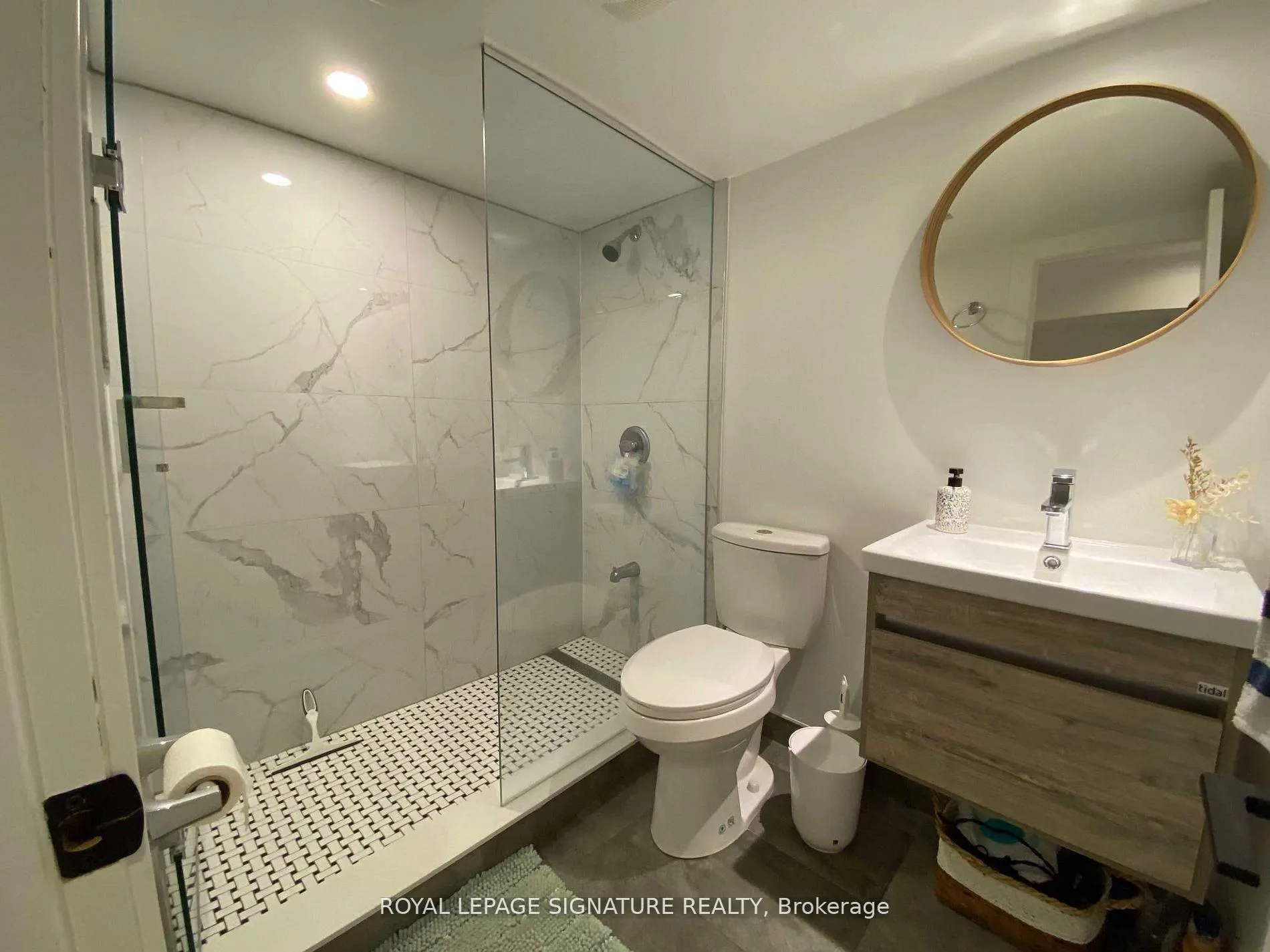 Photo 5 of Unit Lower, 17 Claremont Street, Toronto, Trinity-Bellwoods — HOMEH