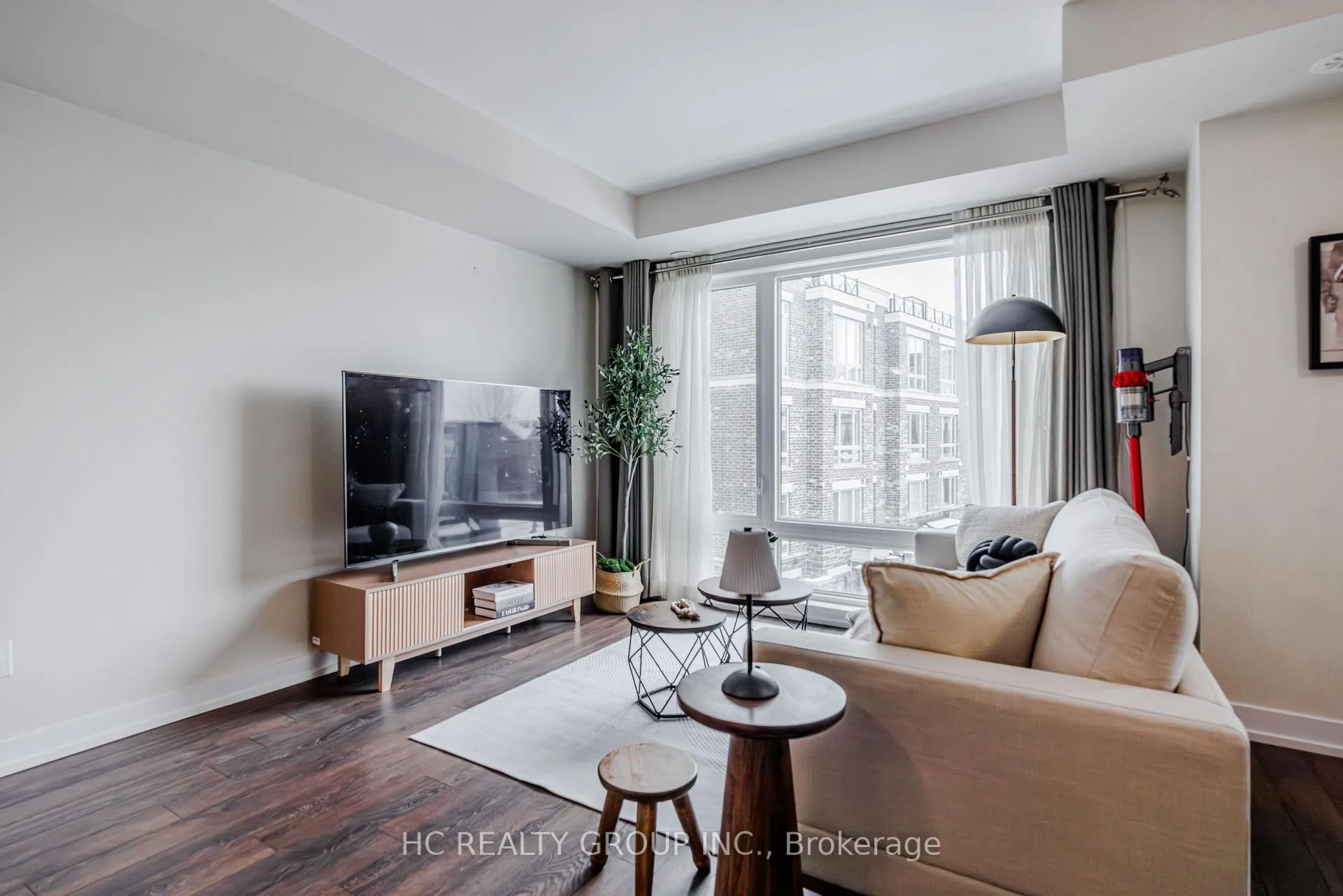 Photo 8 of Unit 2104, 2 Westmeath Lane, Markham, Cornell — HOMEH