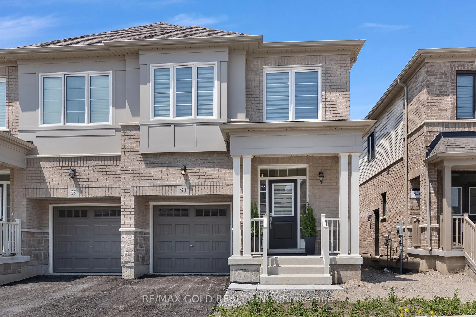 Photo 3 of 91 Phoenix Boulevard, Barrie, Painswick South — HOMEH