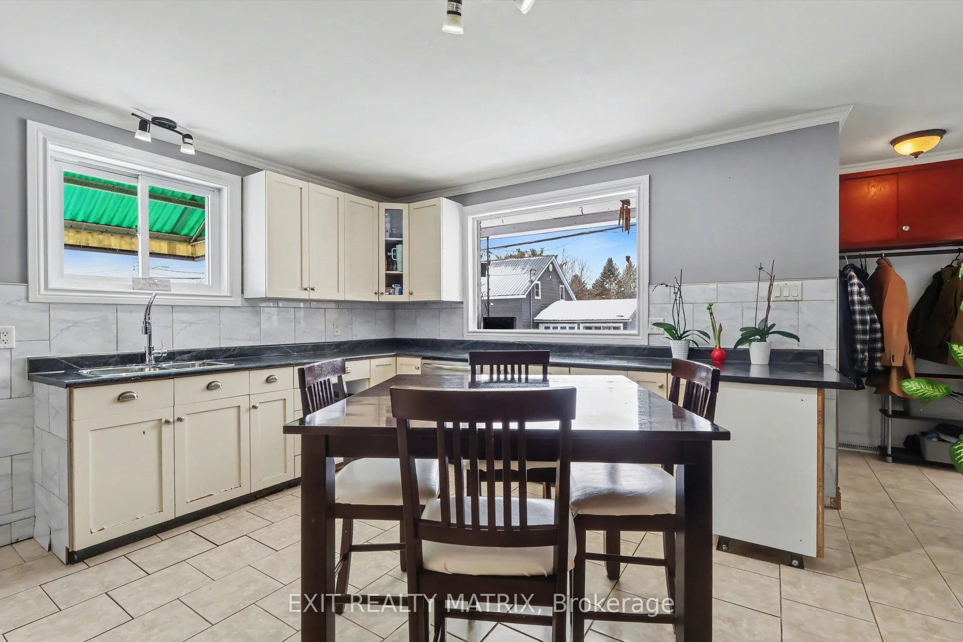 Photo 14 of 2 St Polycarp Street, North Stormont, Moose Creek — HOMEH