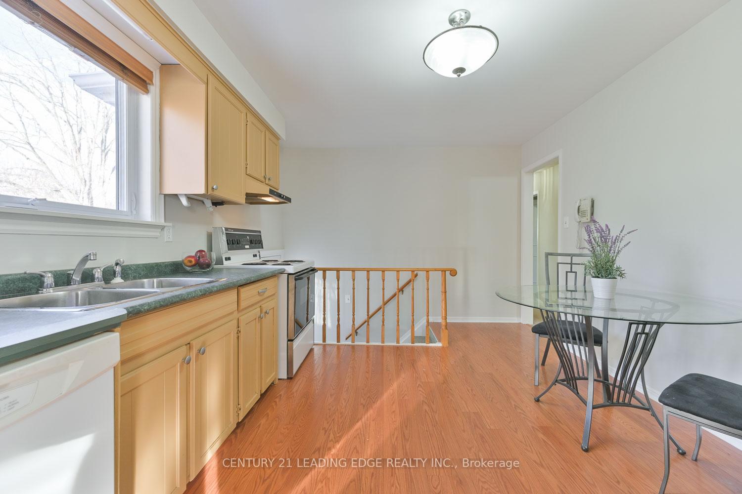 Photo 11 of 5 Jerman Street, Markham, Old Markham Village — HOMEH