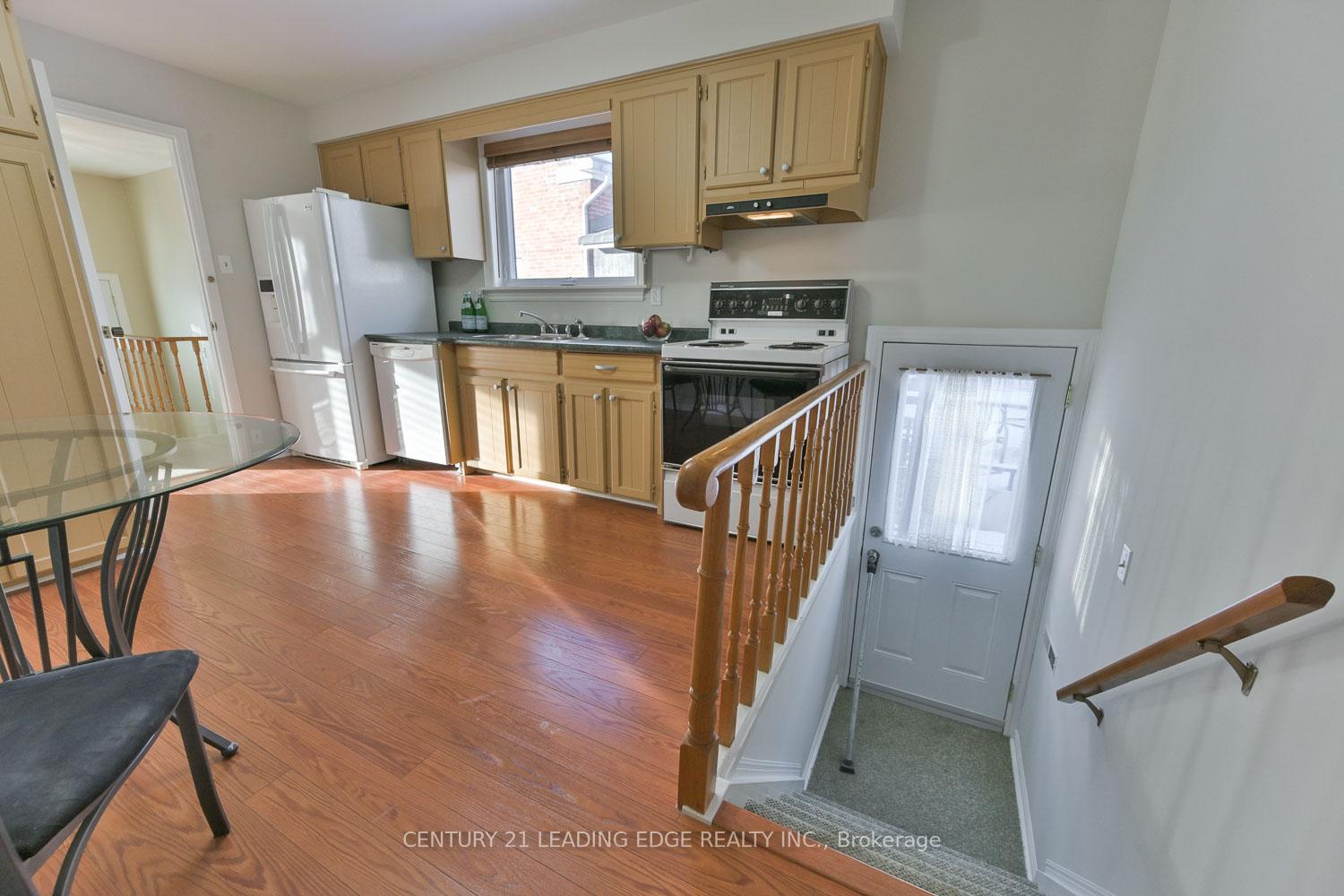 Photo 13 of 5 Jerman Street, Markham, Old Markham Village — HOMEH